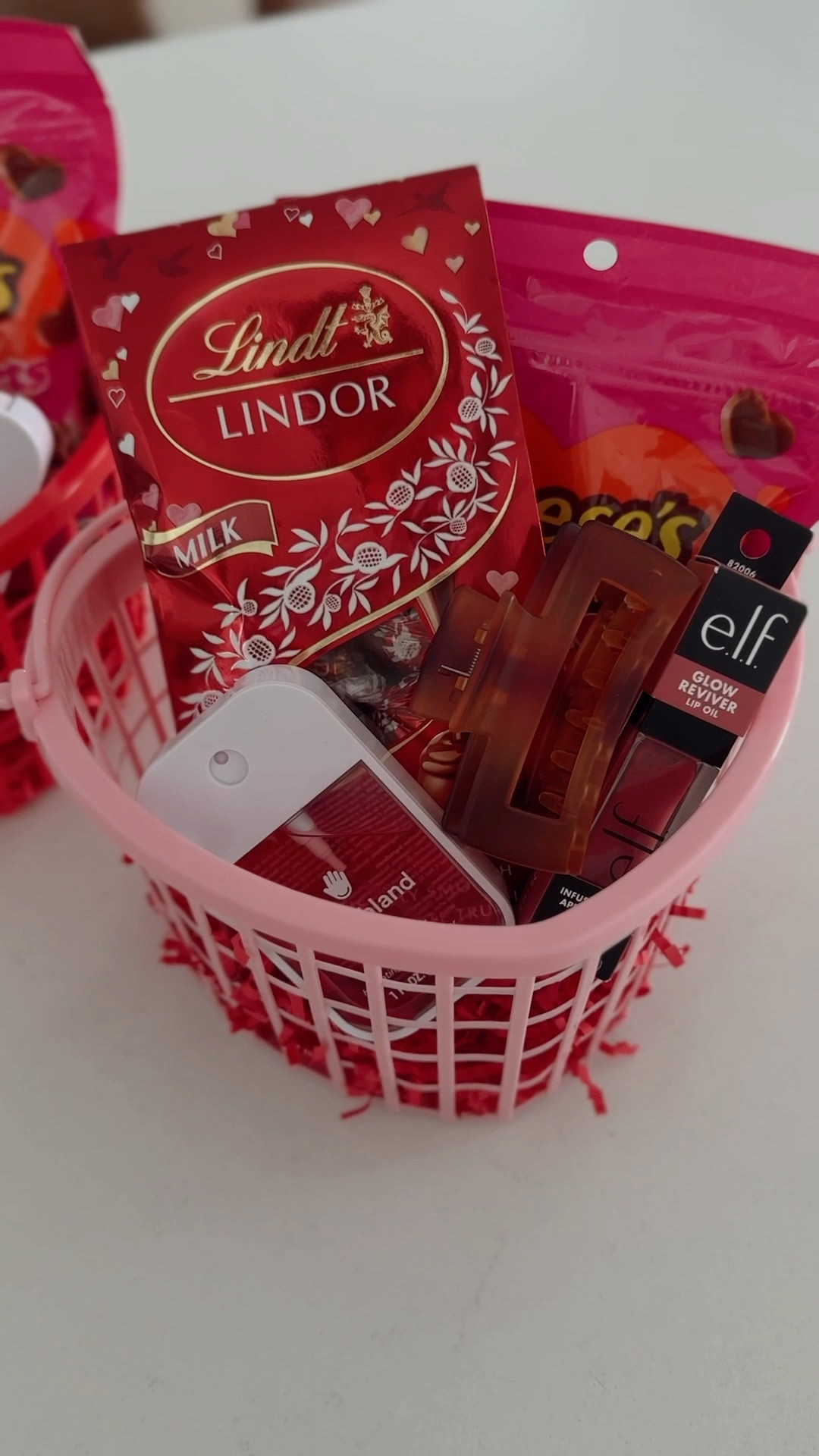 Valentine gift idea for girlfriends, sister, mom, teacher or coworker❤️ plus add a gift card & it’s the perfect gift. 

These heart baskets are oos, but linked another option 🩷 

#LTKmomlife #LTKValentine #LTKgrwm