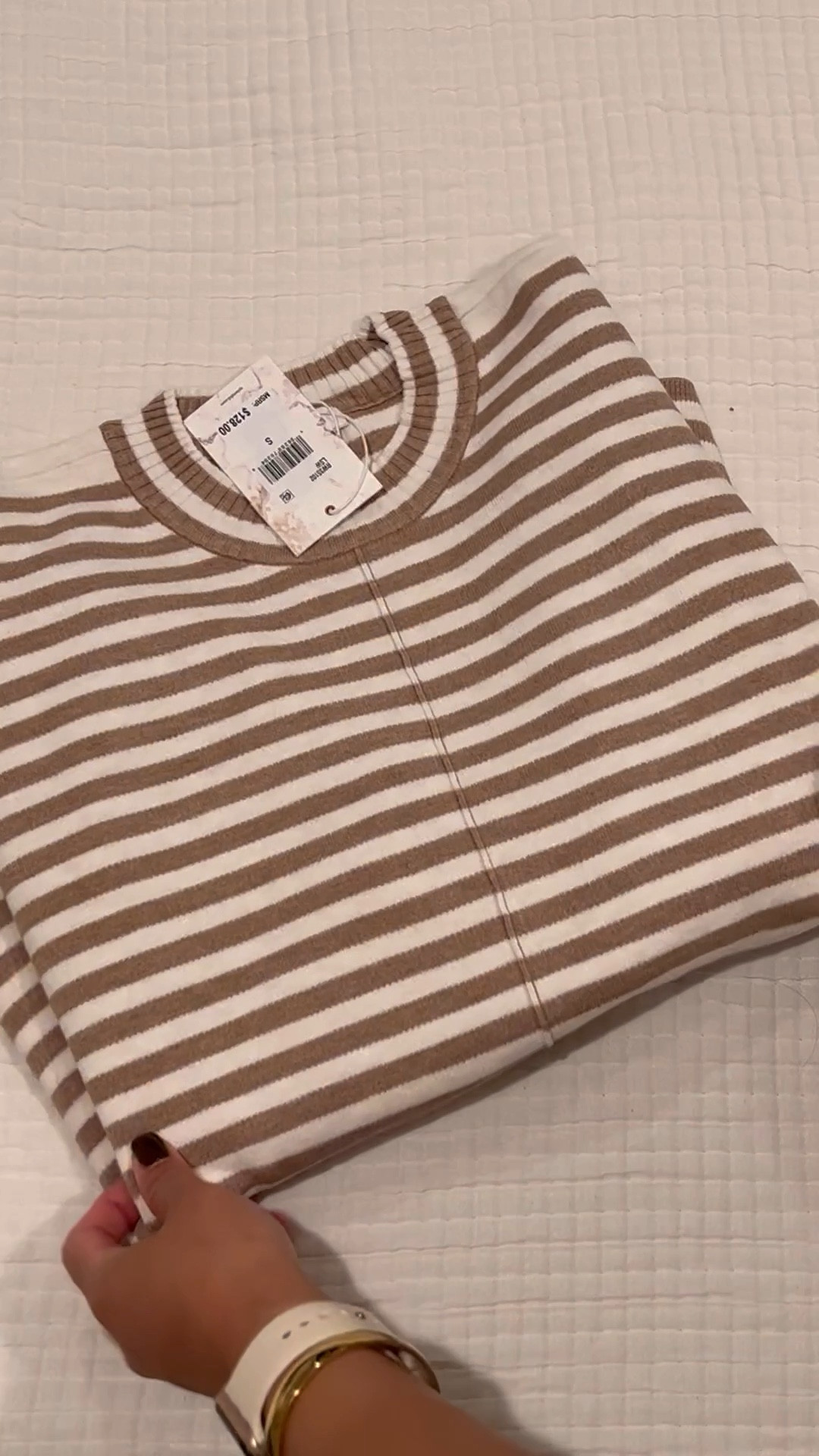 Splendid x Cella Jane blog collab! This striped sweater is so soft and cozy! The perfect neutral fall sweater. Also this sweater tank is perfect for fall layers! Love the fit of both, fun TTS and got small in both! 

Fall style trends, fall sweaters


#LTKSeasonal #LTKfindsunder100 #LTKstyletip