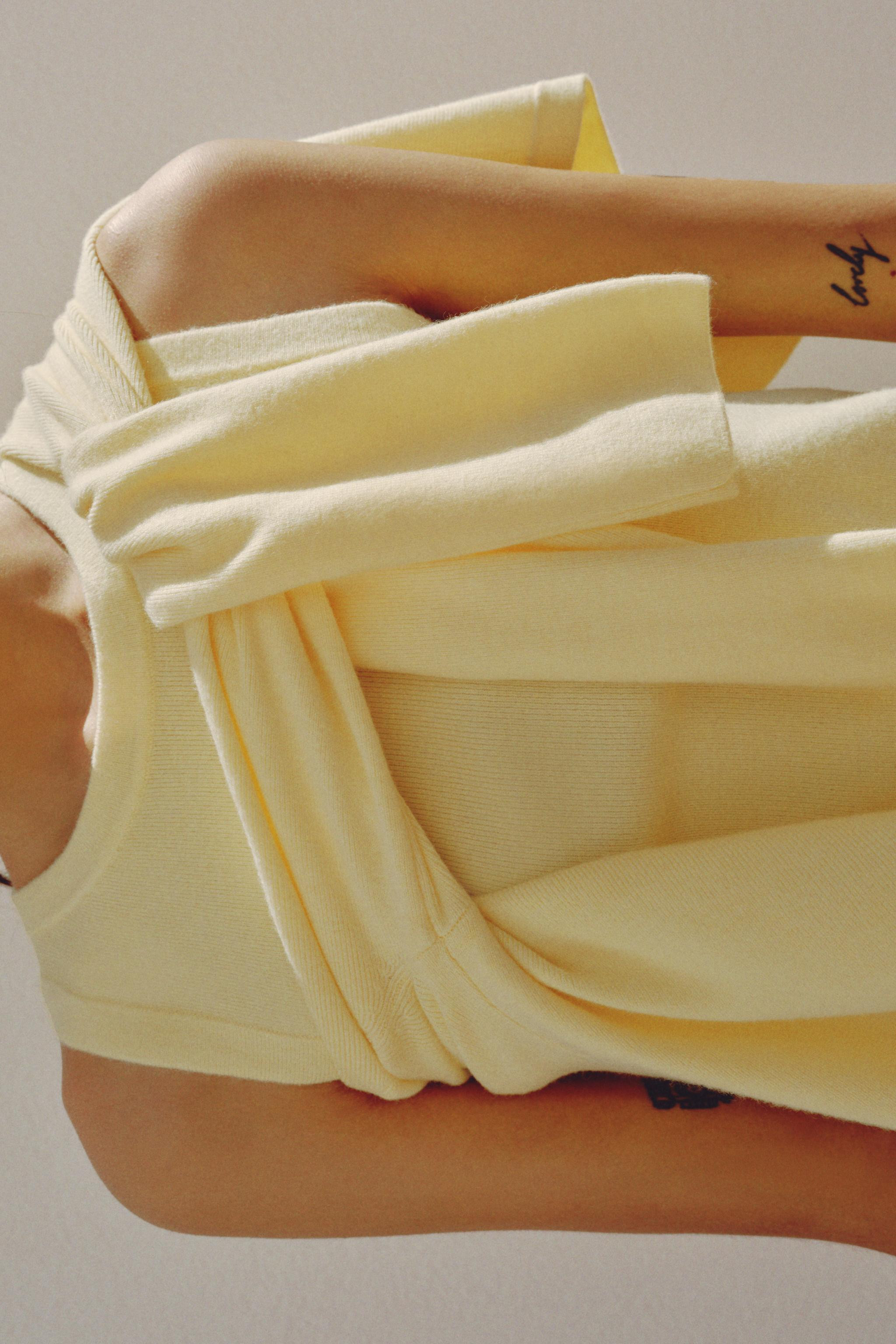 PLAIN KNIT TOP | Zara US