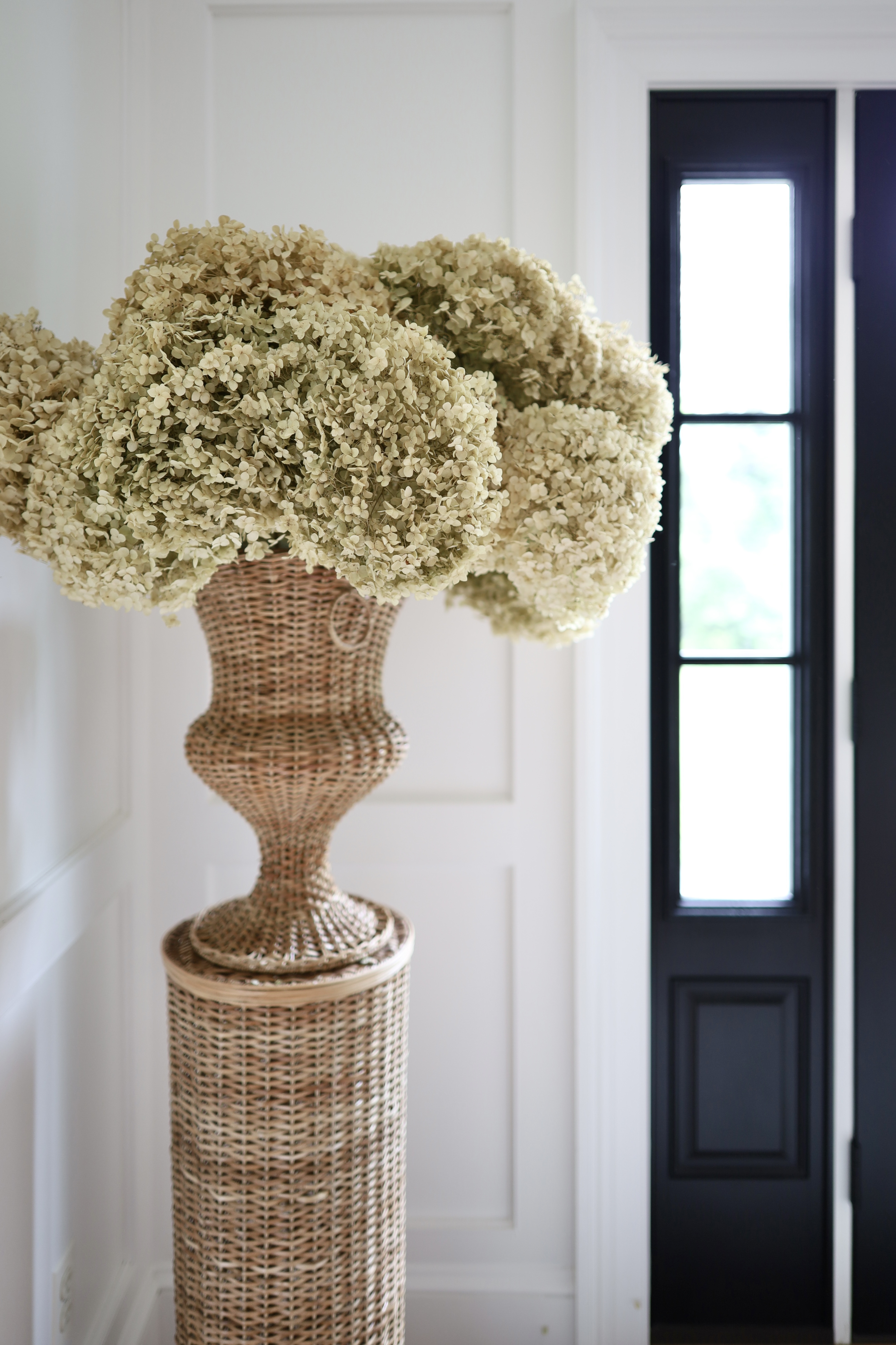 Fall decor, Woven urn, woven pedestal 

#LTKHome #LTKOver40 #LTKSaleAlert