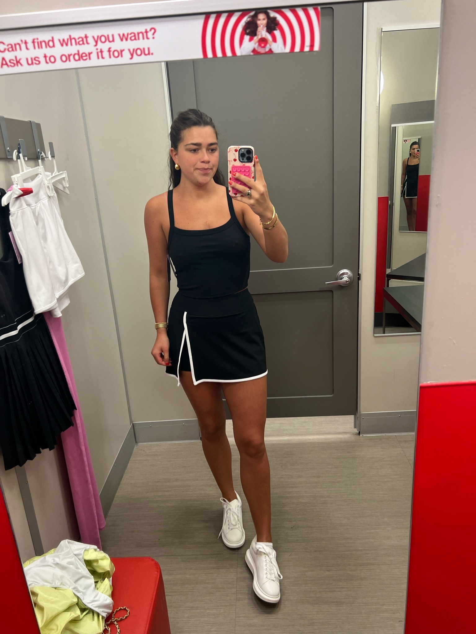 Linked everything I tried on at target! Plus linked my sneakers! 