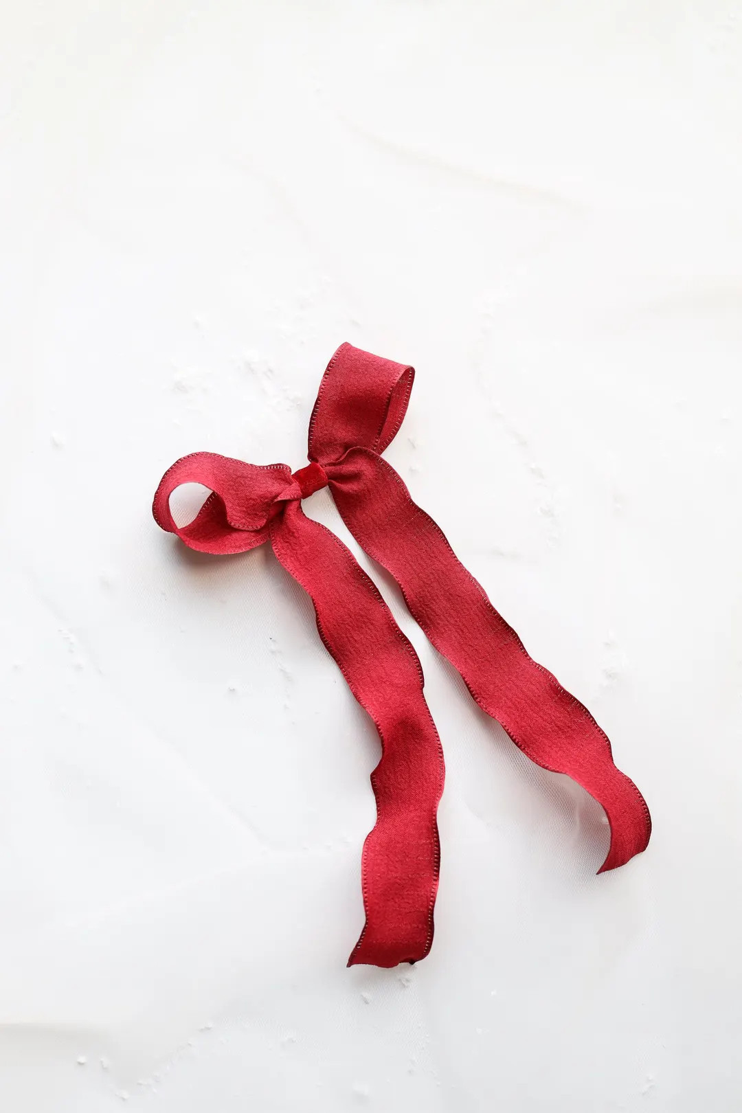 Red Holiday Long Tail Bow, Red Bow, Maroon Ribbon Bow, Long Ribbon Hair Bow, Christmas Bow - Etsy | Etsy (US)