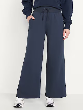 Extra High-Waisted Dynamic Fleece Wide-Leg Sweatpants | Old Navy (US)