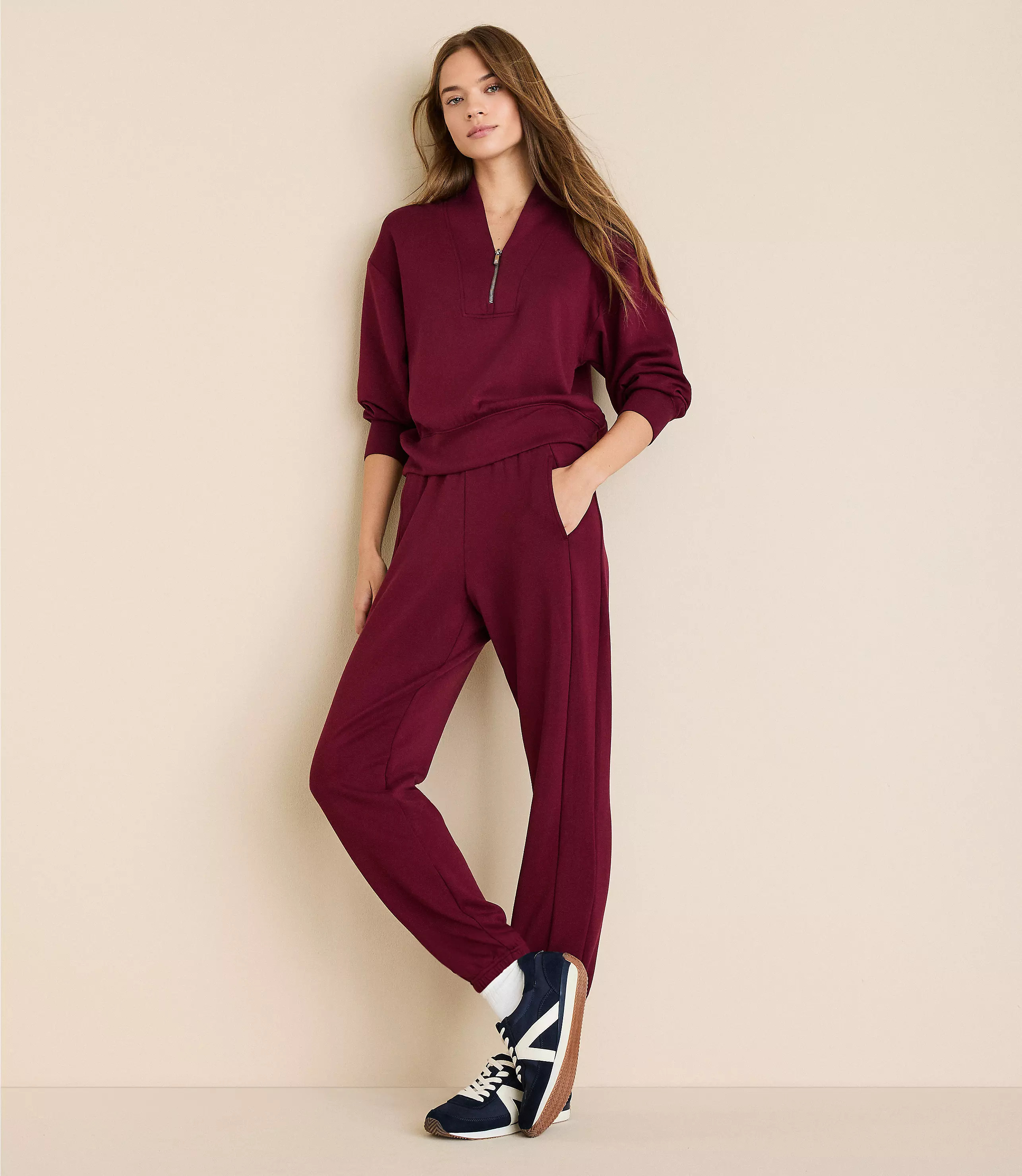 Lou & Grey Scubasoft Joggers | LOFT