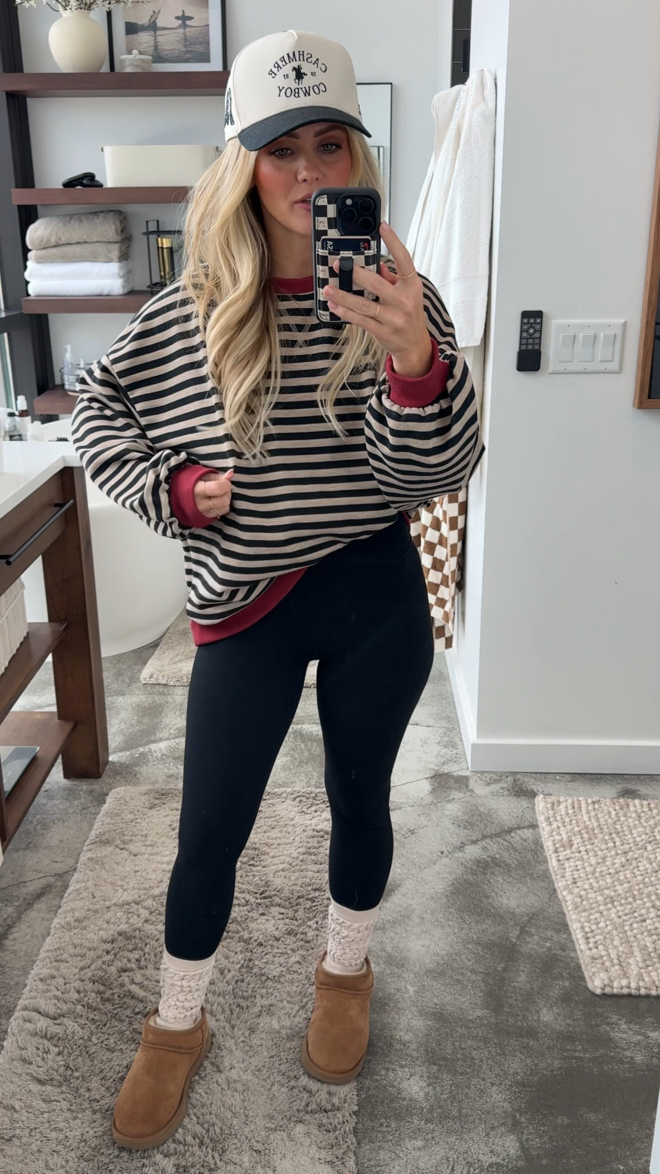 Loving the colors and comfiness of this shirt ! I am wearing the size small, and it has a nice oversized fit 😊

#LTKFindsUnder100