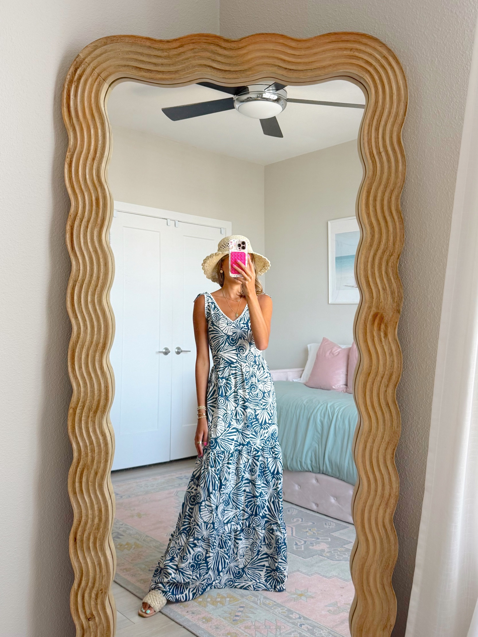 Spring outfit of the day from buckle 💕🌸 wearing an XS in all tanks, tees and bottoms (23 in denim!)