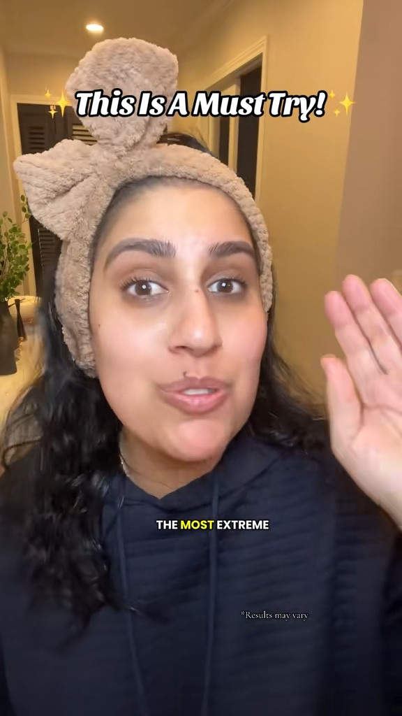 I’ve never gotten so many compliments on my skin until I started using this! Omg this turmeric moisturizer by Tumeri is a game changer🙌

#LTKBeauty #LTKOver40