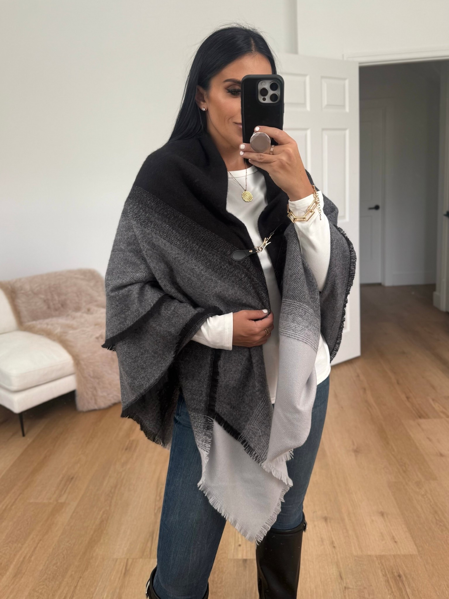 Time and Tru Women's Gradient Weave Toggle Poncho wearing size small/large. 