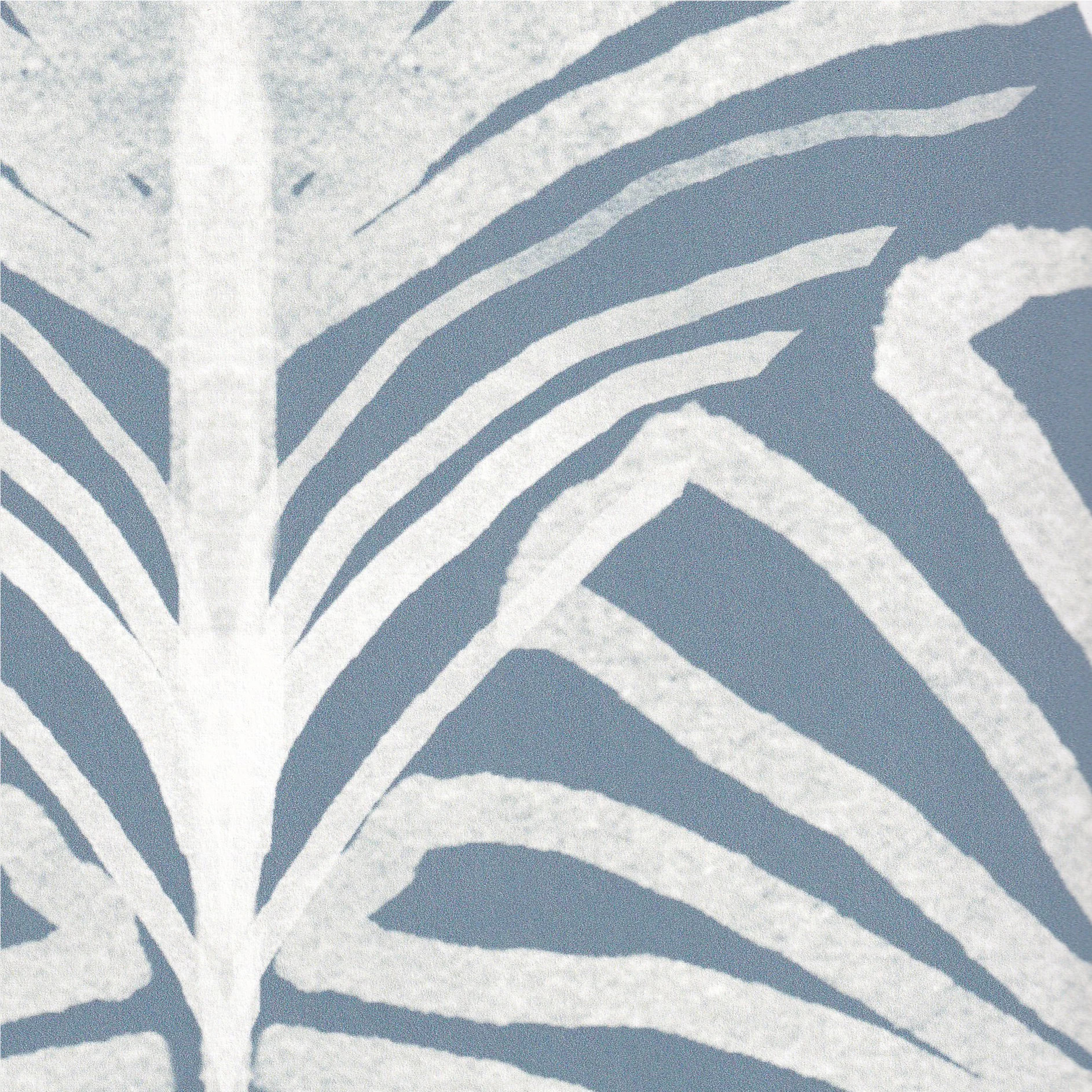 Suzy Steel
                Clay Coated Wallpaper | Pepper