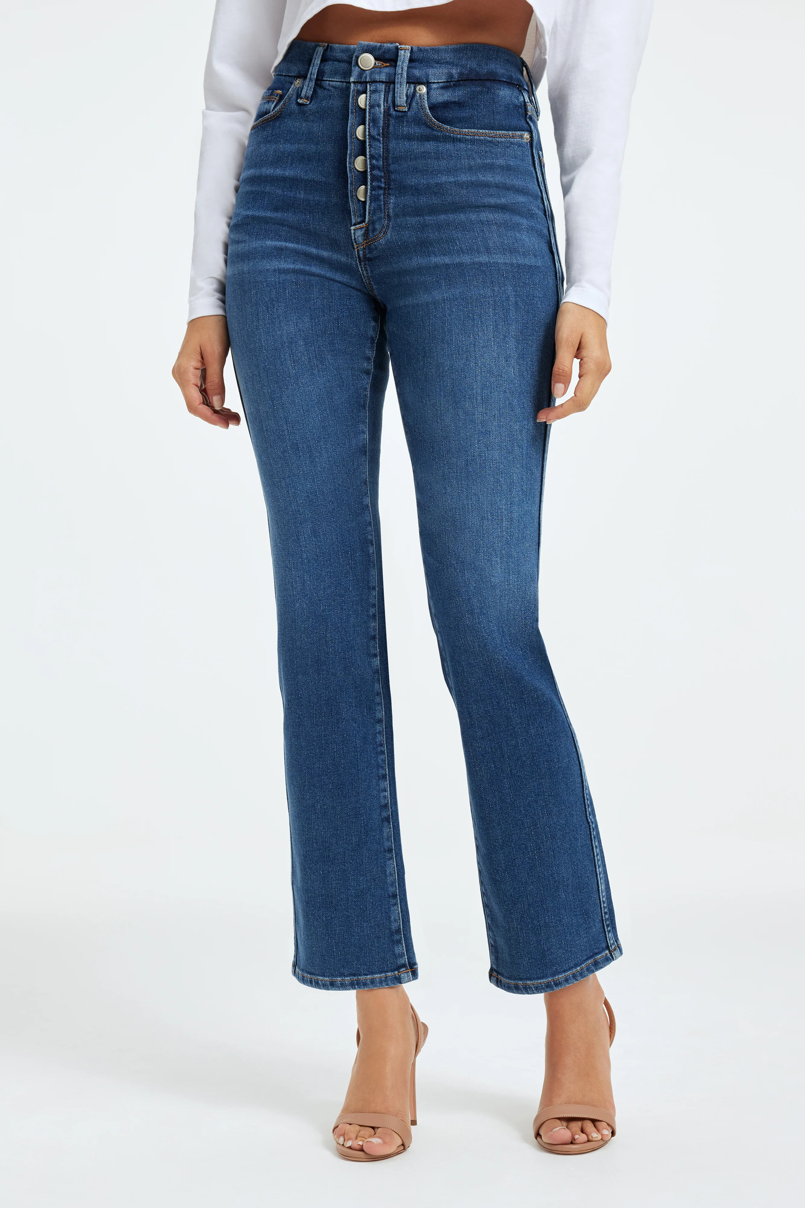 GOOD CURVE STRAIGHT JEANS | INDIGO329 | Good American