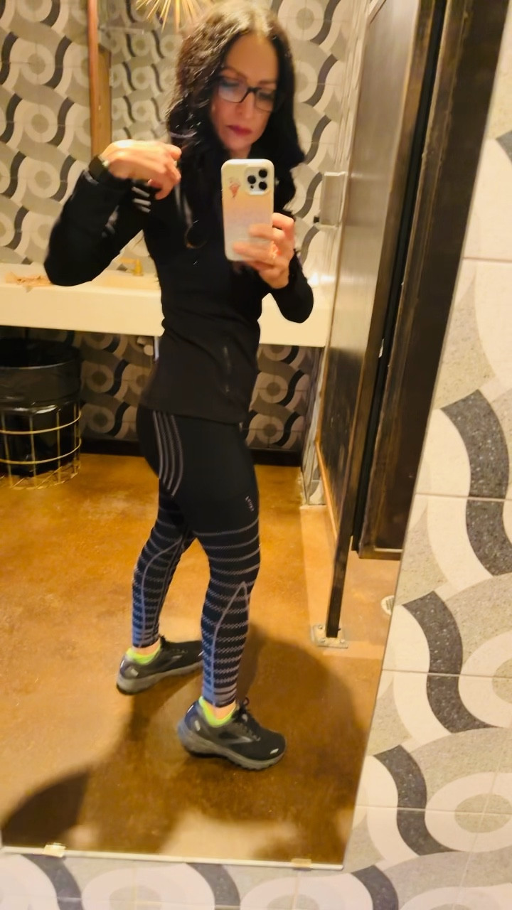 Loving my new Fanka Body Sculpt Recovery Leggings with side pockets.  😍. They have great compression and tummy control. ❤️

#LTKActive #LTKFindsUnder100 #LTKFitness