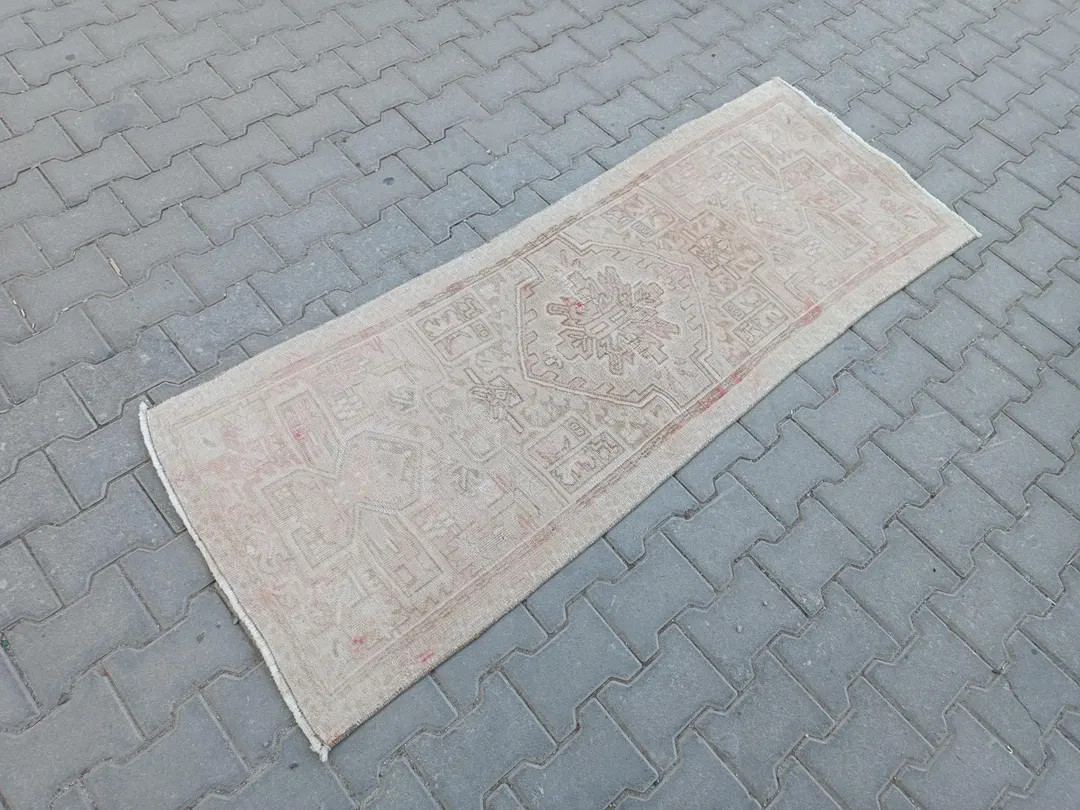 Vintage Turkish Wool Runner Rug, Faded Red Brown Oushak Rug (2.3x6.3 Ft) - Etsy | Etsy (Global)