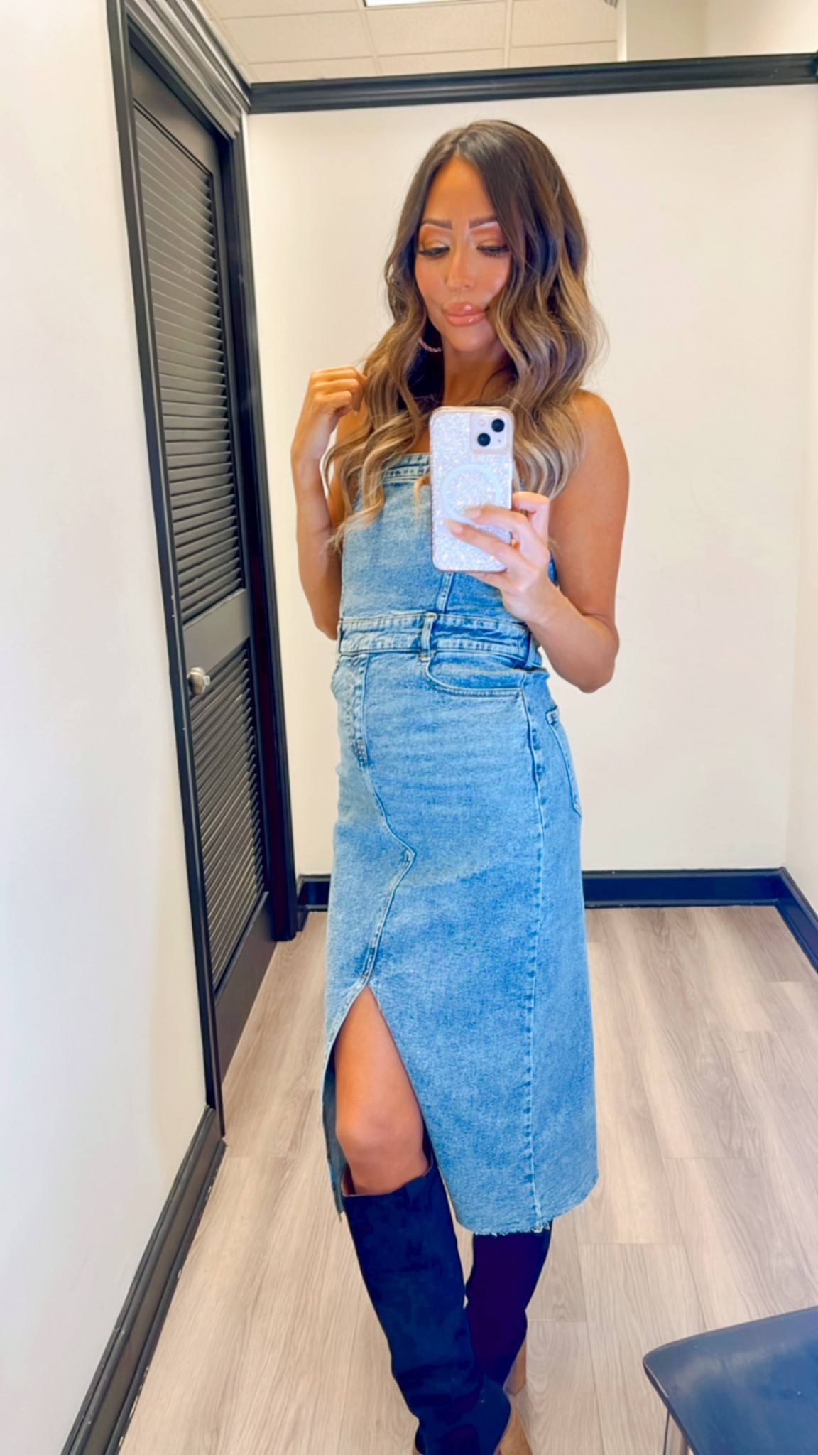 #Denim  #Denimdress

#LTKBeauty #LTKSeasonal #LTKStyleTip