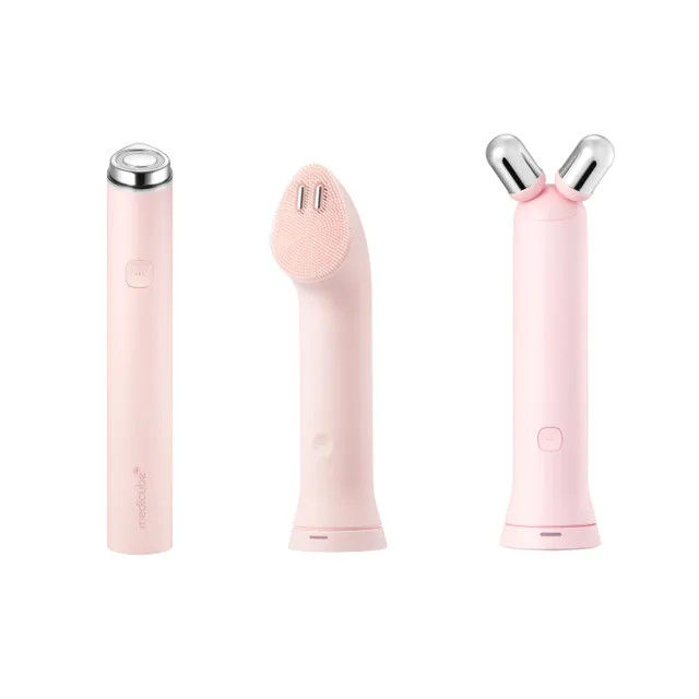medicube - Full Facial Device Set Pink Version | YesStyle | YesStyle.com