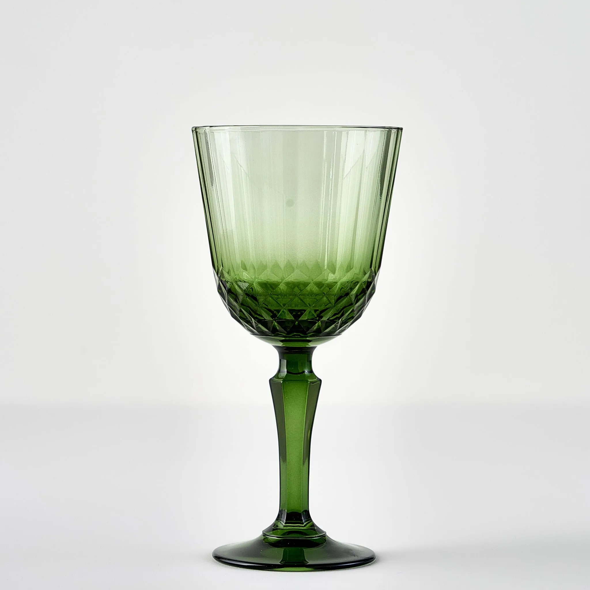 Colore Crystal Cut Wine Glass | Bella Maison USA
