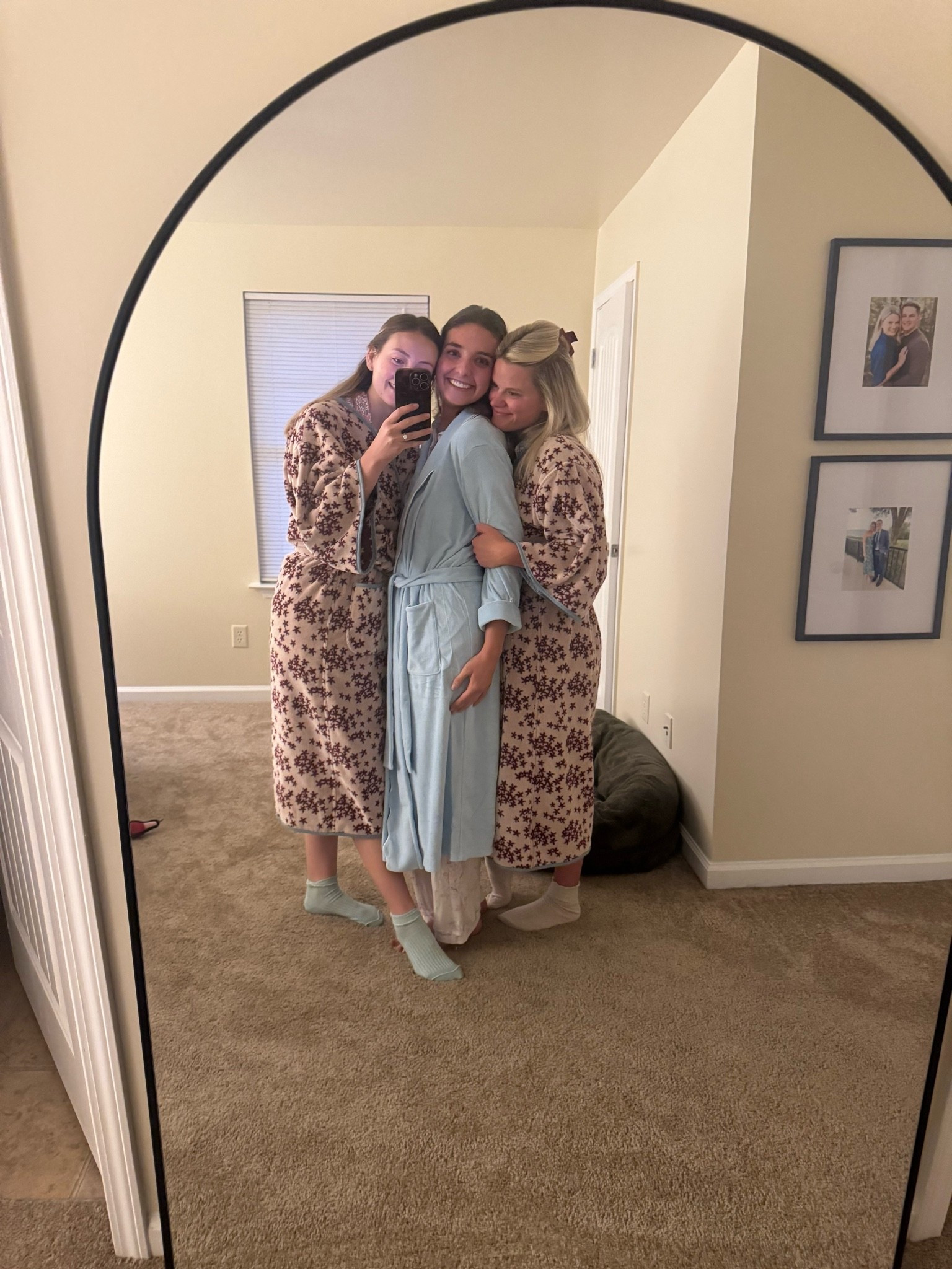 Girls weekend 💌🤭

#LTKMothersDay #LTKdayinmylife #LTKgrwm