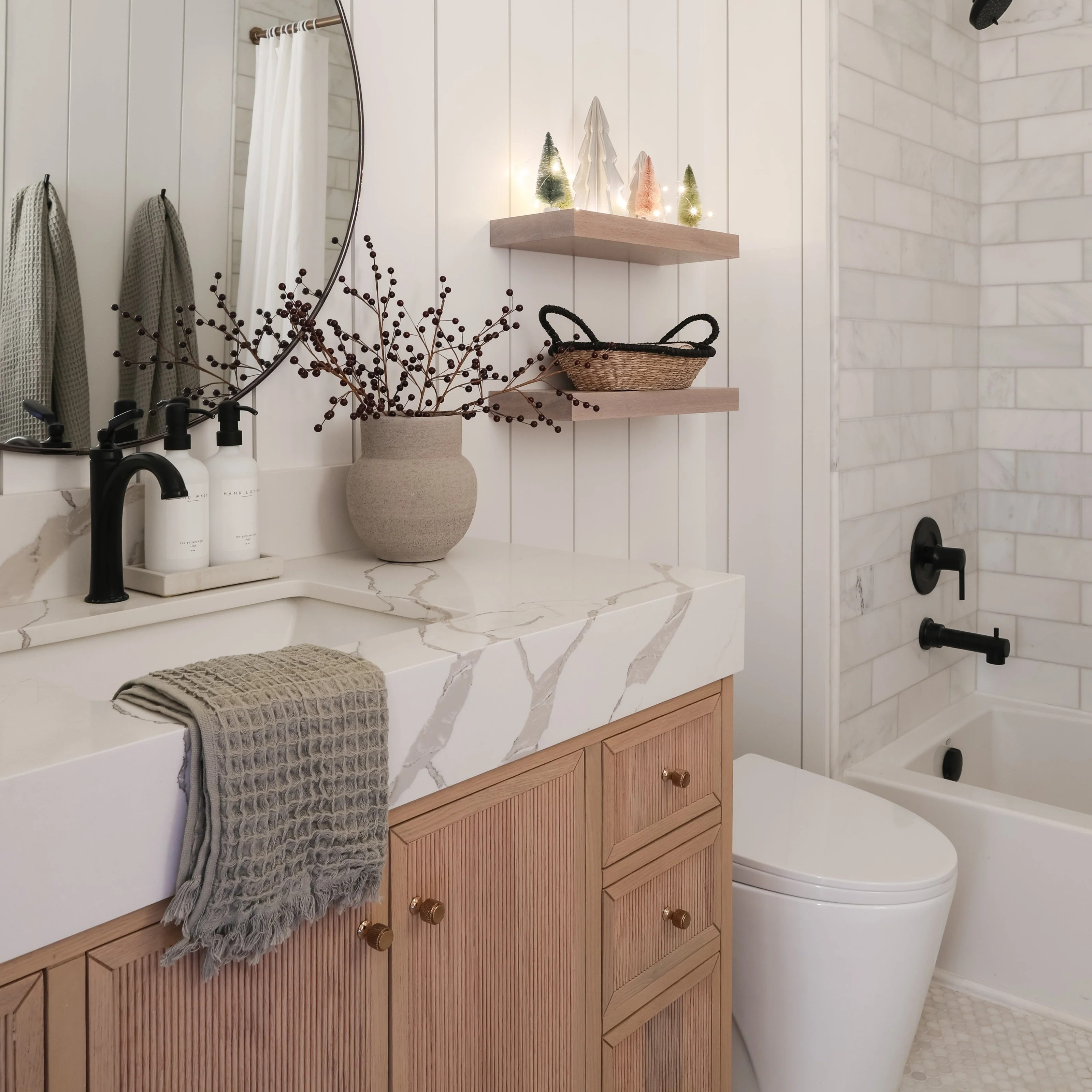 Heena Waffle Weave 100% Cotton Turkish Hand and Kitchen Towel | The Loomia