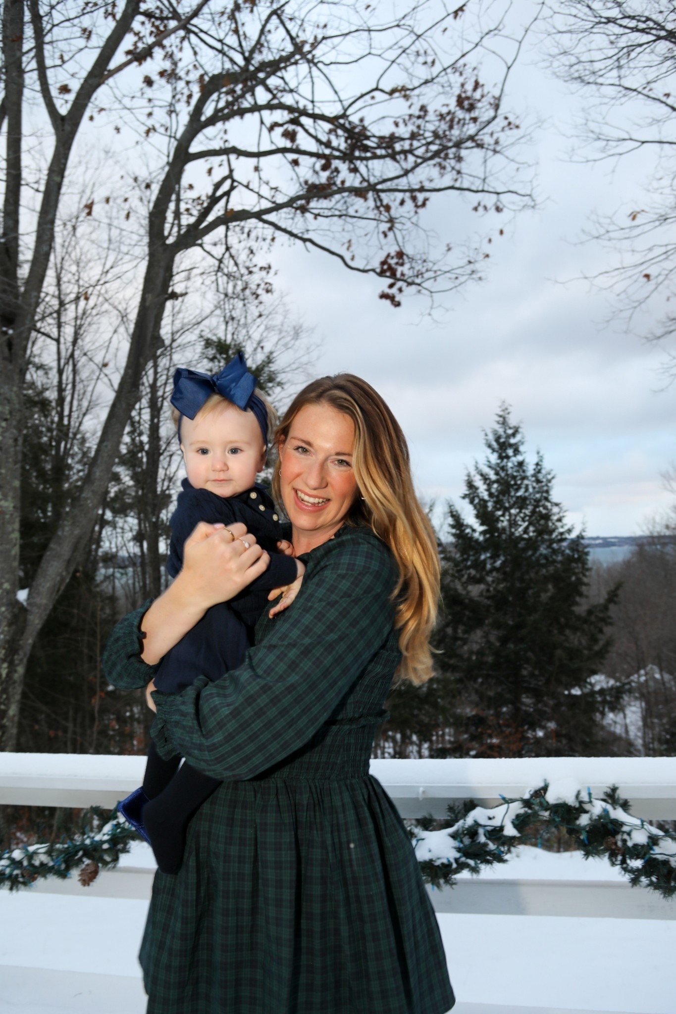 Family Christmas card photo outfit with my baby girl 🌲 this is a great holiday dress, perfect for Ralph Lauren Christmas! 


Wearing size small in dress & 9-12 for baby (she’s 12 months!) 

#LTKSeasonal #LTKHoliday #LTKmomlife