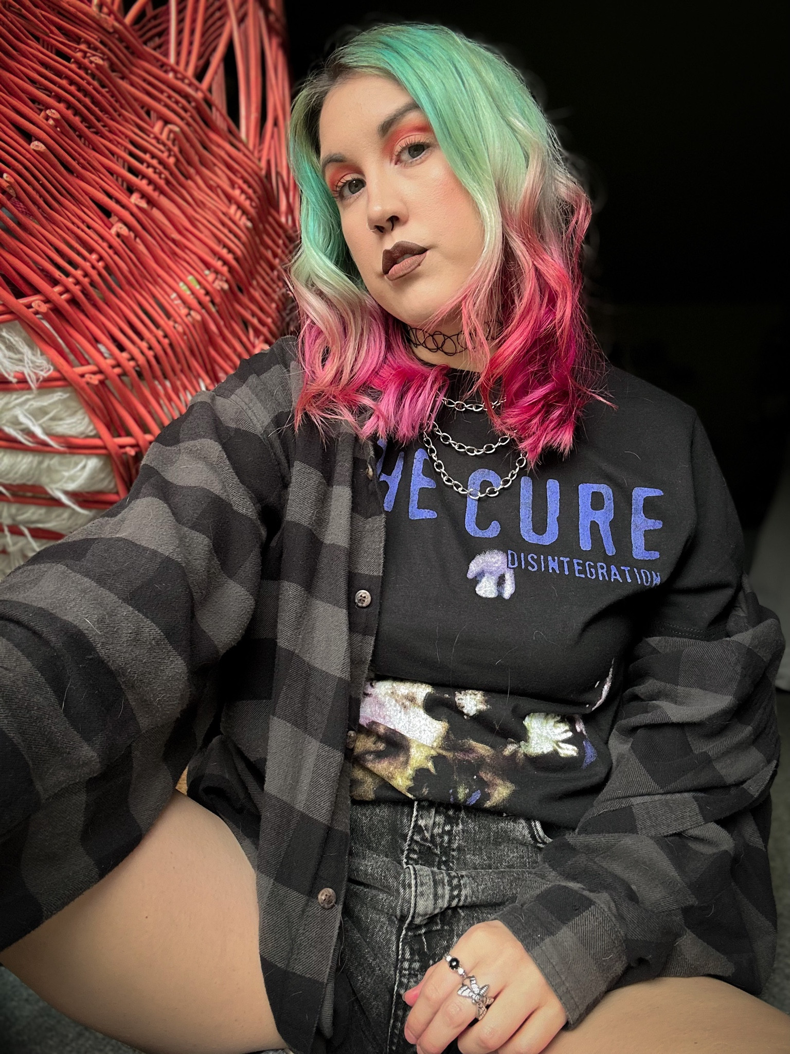 It's been slightly chilly here the last couple of days so I am fully taking advantage by wearing all the flannels. 🍂

🦇 hair lunar tides hair * use affiliate code veganbeautyaddict15 for $$ off
🦇 rings little rooms * + etah love 
🦇shorts target
🦇 shirt hot topic *
🦇 lipstick nyx cosmetics
*gifted
#thecure #hottopic #altstyle #coloredhair #lunartides #septumpiercing #spookygirl #spookystyle #gothgoth #vegansofig #tealhair #crueltyfreemakeup #nyxcosmetics #veganbeautyaddict #littlerooms #etahlove #grungestyle

#LTKstyletip #LTKBacktoSchool #LTKSeasonal