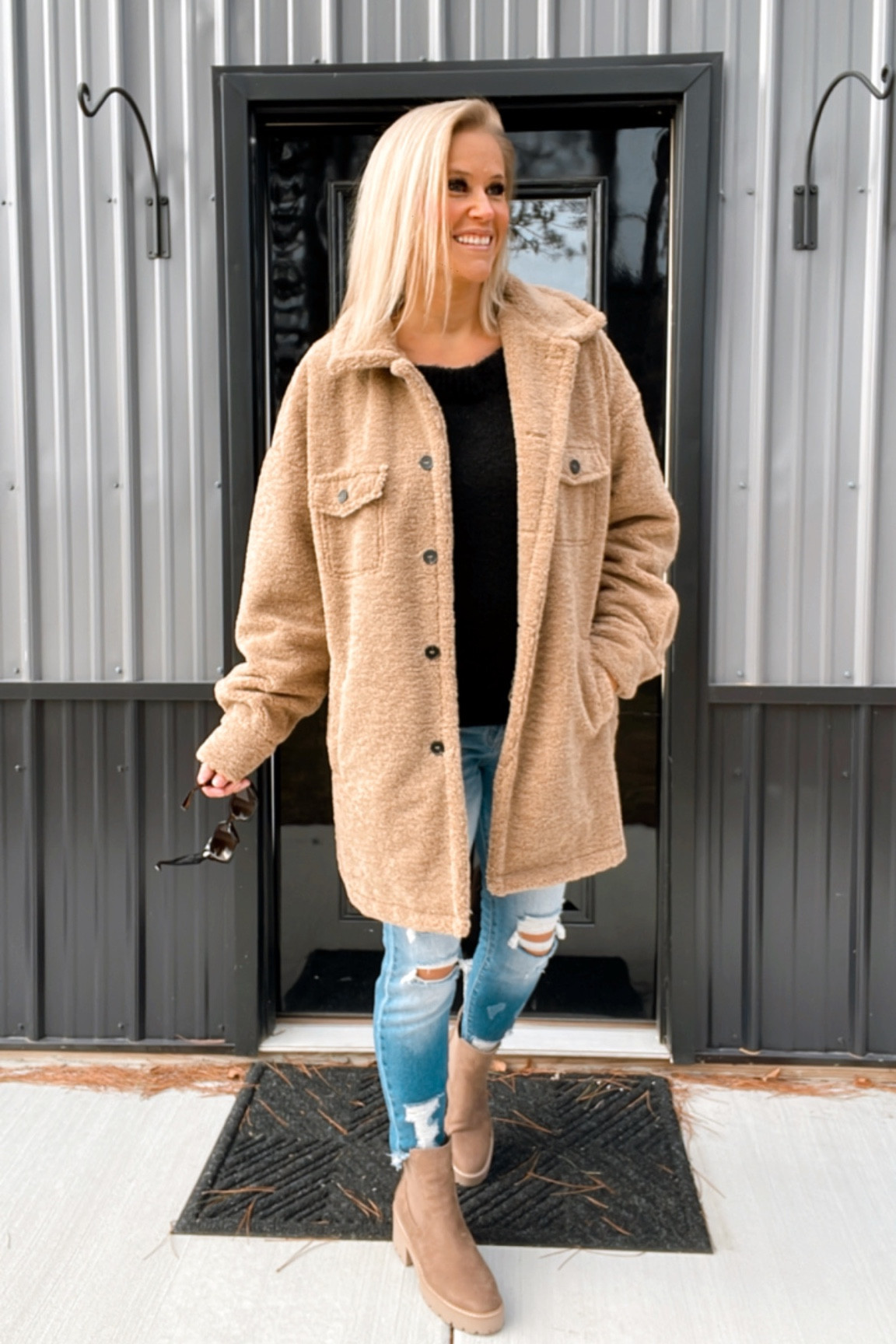 I am absolutely loving this cozy Sherpa coat! It’s so warm and stylish!

#LTKSeasonal #LTKstyletip #LTKfindsunder50