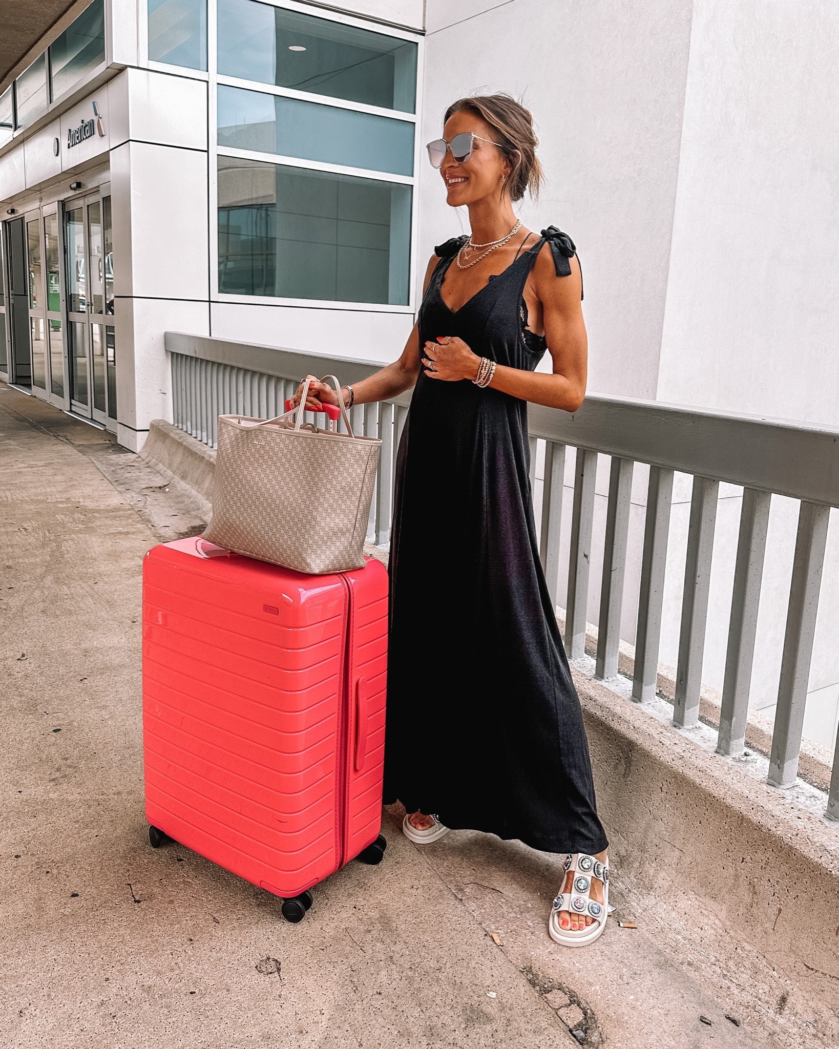 Buy tory burch zoominfo New Arrivals