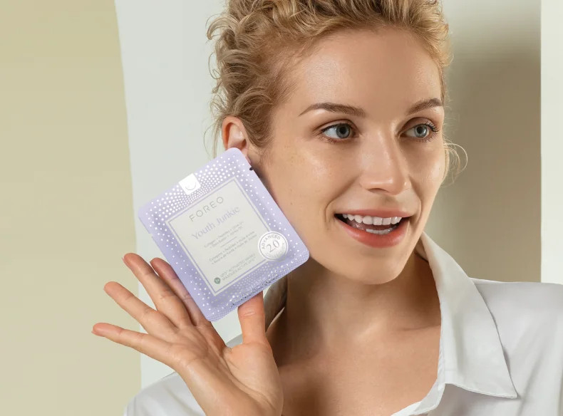 Plump. Smooth. Revive. | Foreo (Global)