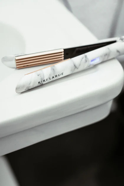 Kiki LaRue Crimper - Marble Rose Gold | Kiki LaRue Boutique