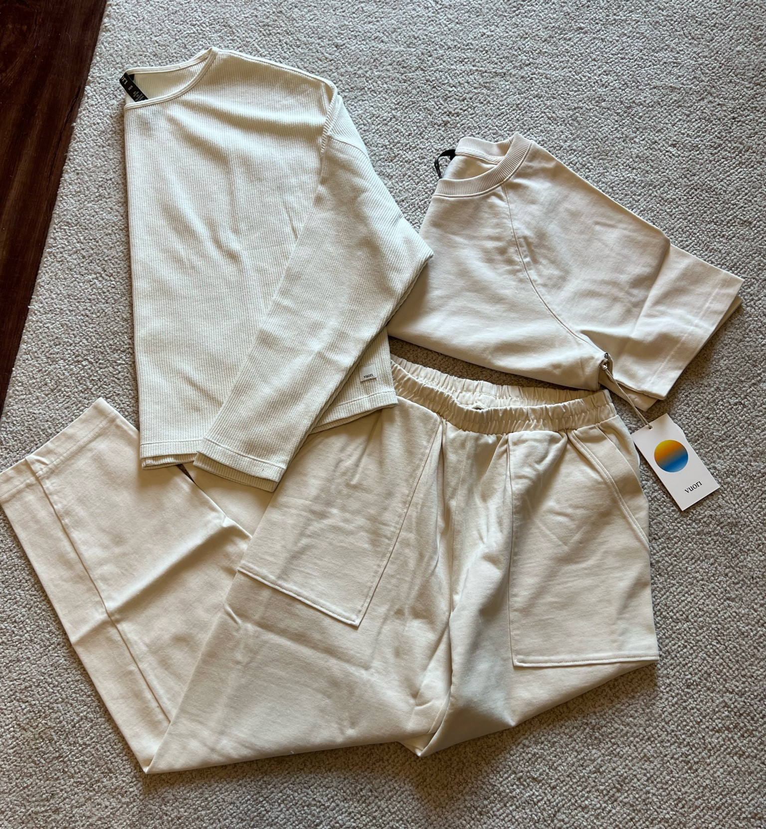 Cozy activewear from Vuori🤍

#LTKfitness #LTKActive #LTKstyletip