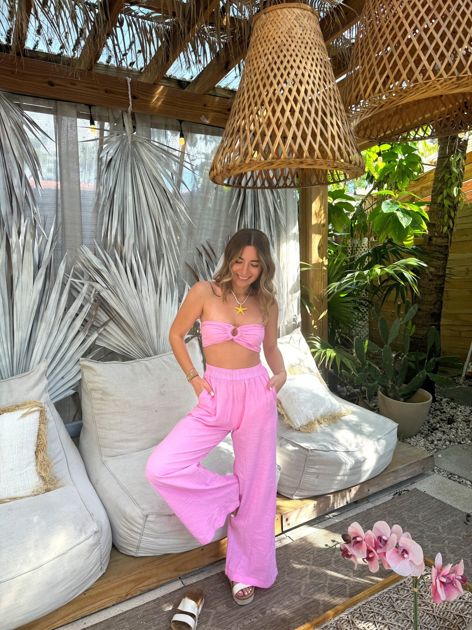 Casual pink outfit for the bachelorette!! 💖