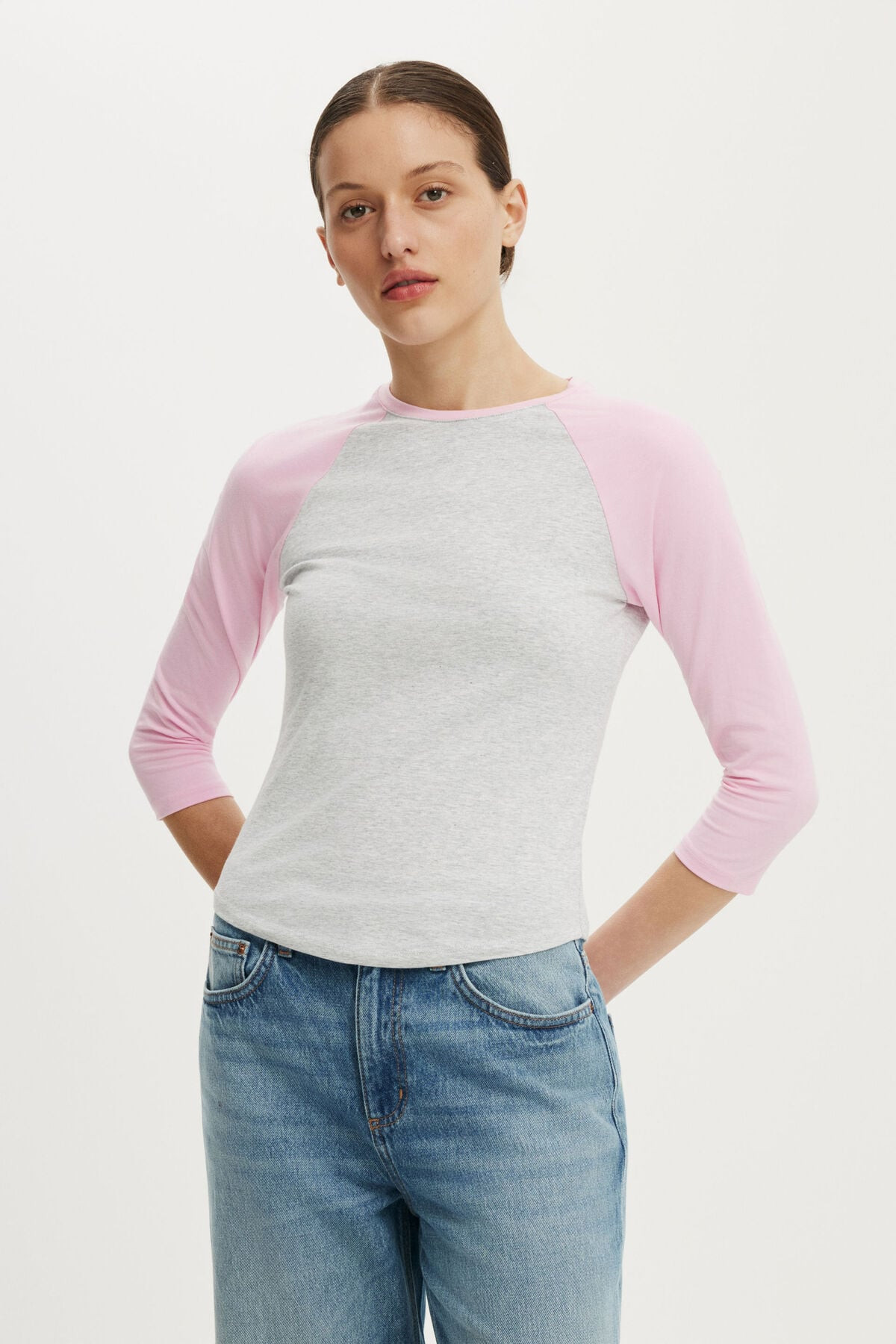 90S Baby Raglan 3/4 Tee | Cotton On (US)
