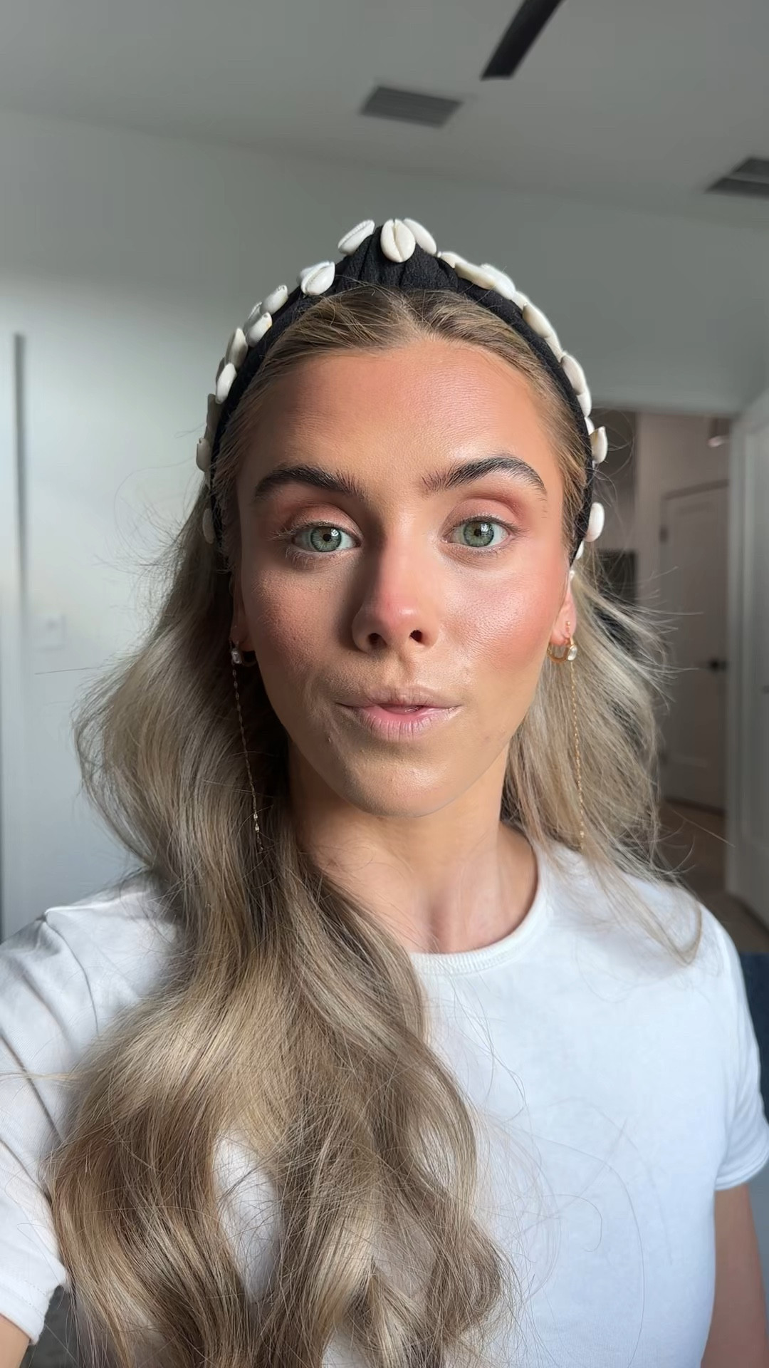 @dibsbeauty my code is SLOANE. A dual-ended cheek brush designed for blush, bronzer and highlighter lovers who want more control. Inspired by our cult-favorite Duo Brush Face, this smaller, cheek-specific shape delivers the same soft, seamless blend—with next-level precision. The dense end taps and diffuses liquids or creams, while the curved end sculpts and shapes all your angles—cheekbones, jawline, forehead and more.  Both ends can be used with creams, liquids, or powders. As always there’s no wrong way to DIBS.
 
KEY ATTRIBUTES
• Synthetic bristles
• Controlled, seamless blending
• Perfect for blending brush, bronzer, highlighter and other cheek products @ulta 

#LTKgrwm #LTKselfcare #LTKBeauty