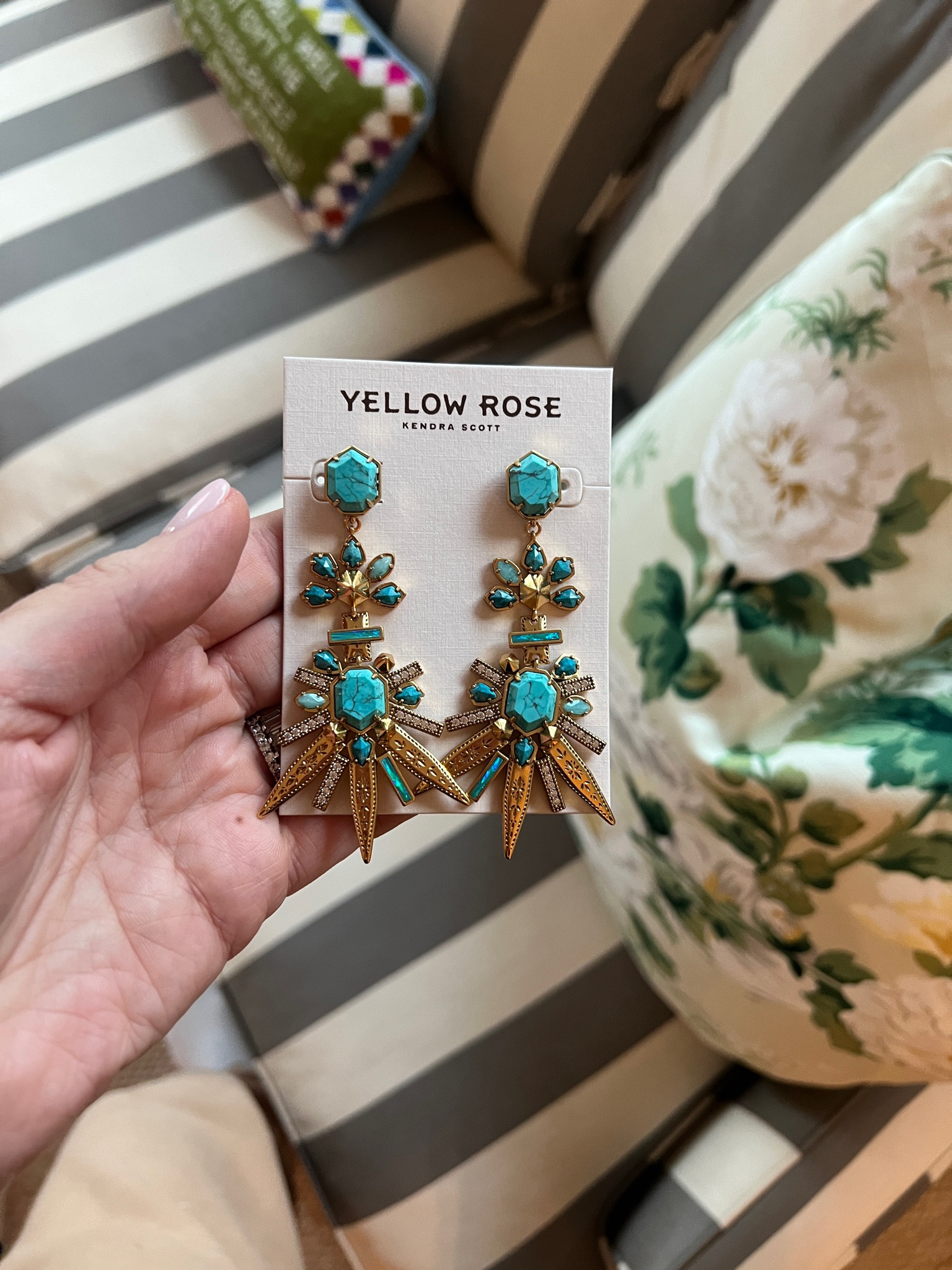 These earrings are so gorgeous!!