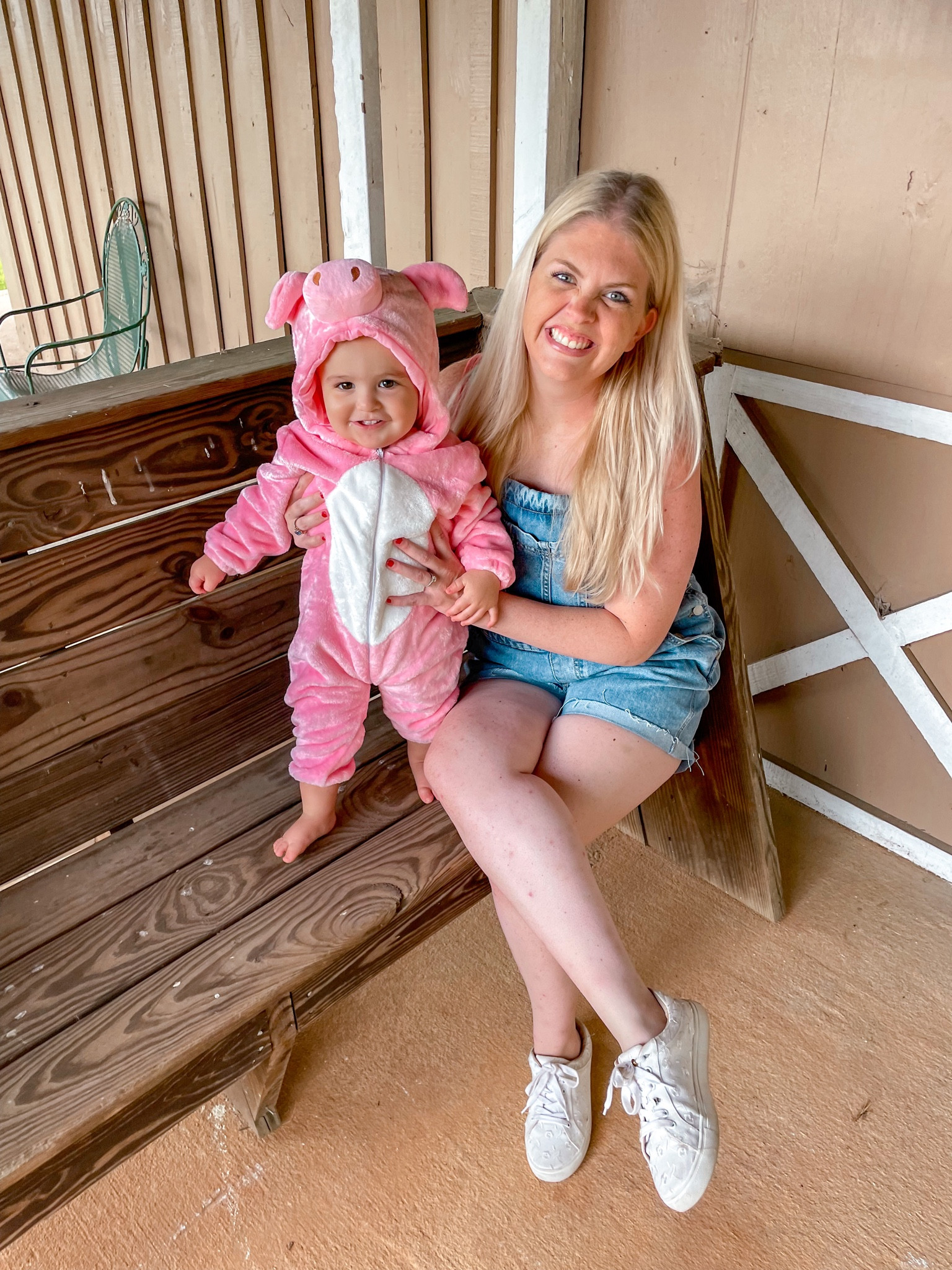 Halloween costume idea for mom and baby. Fern and Wilbur from Charlotte’s web. #ltkhalloween

#LTKfamily #LTKHalloween #LTKitbag