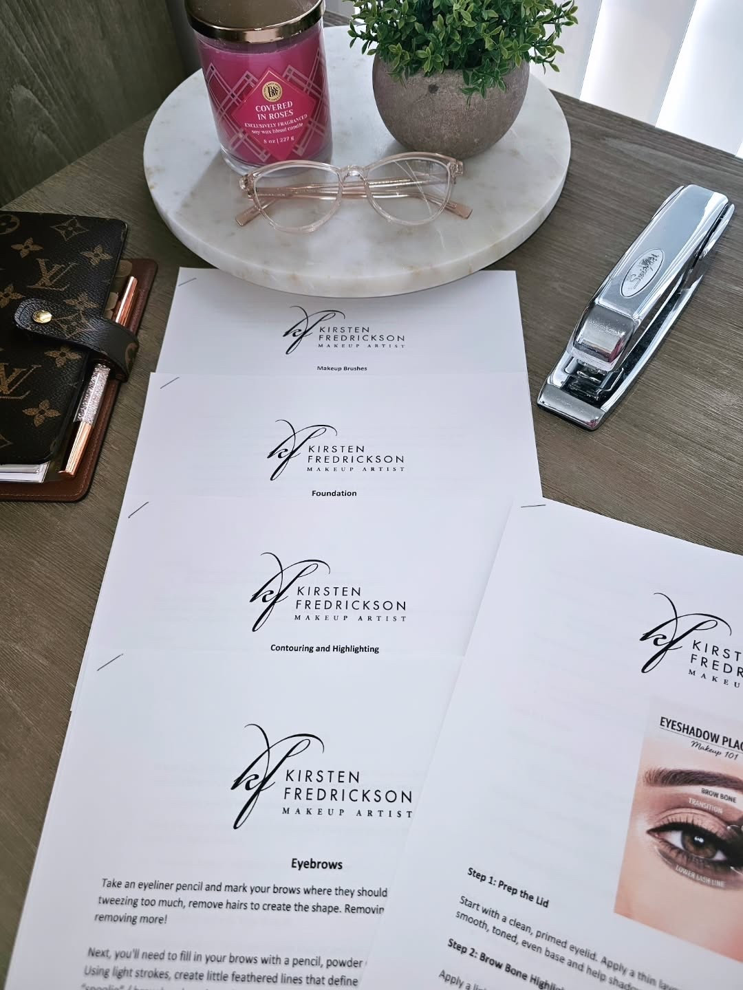 Day in the life of a pro makeup artist. I offer a Makeup 101 experience which is more than a lesson— a personalized beauty blueprint my clients take home.

And because true luxury is lasting results… they also receive custom take-home guides: 

▪︎ skincare routine
▪︎ brush, foundation + contouring breakdowns
▪︎ brow shaping education
▪︎ eyeshadow placement
▪︎ makeup brushes & their use
▪︎ personalized notes tailored to them

Plus a face chart + before & after photos to reference anytime.

This isn’t just makeup… it’s learning how to show up as your most elevated, confident self—every single day.

#MakeupLesson #Makeup101 #AlbanyNYMakeupArtist #MakeupEducation #518makeupartist

#LTKBeauty #LTKgrwm #LTKdayinmylife