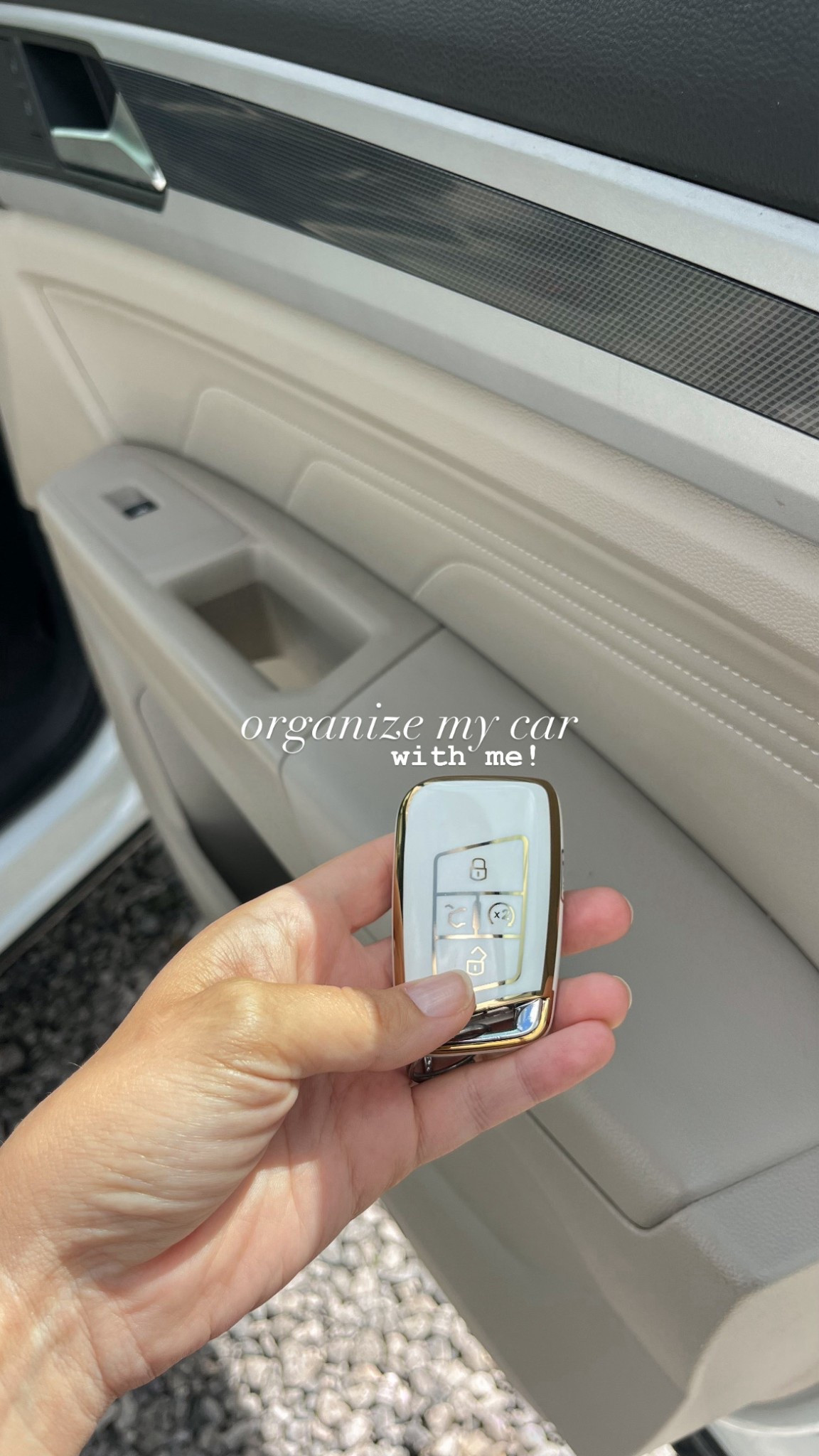 car organization , Amazon car organization finds , beige interior car organization 