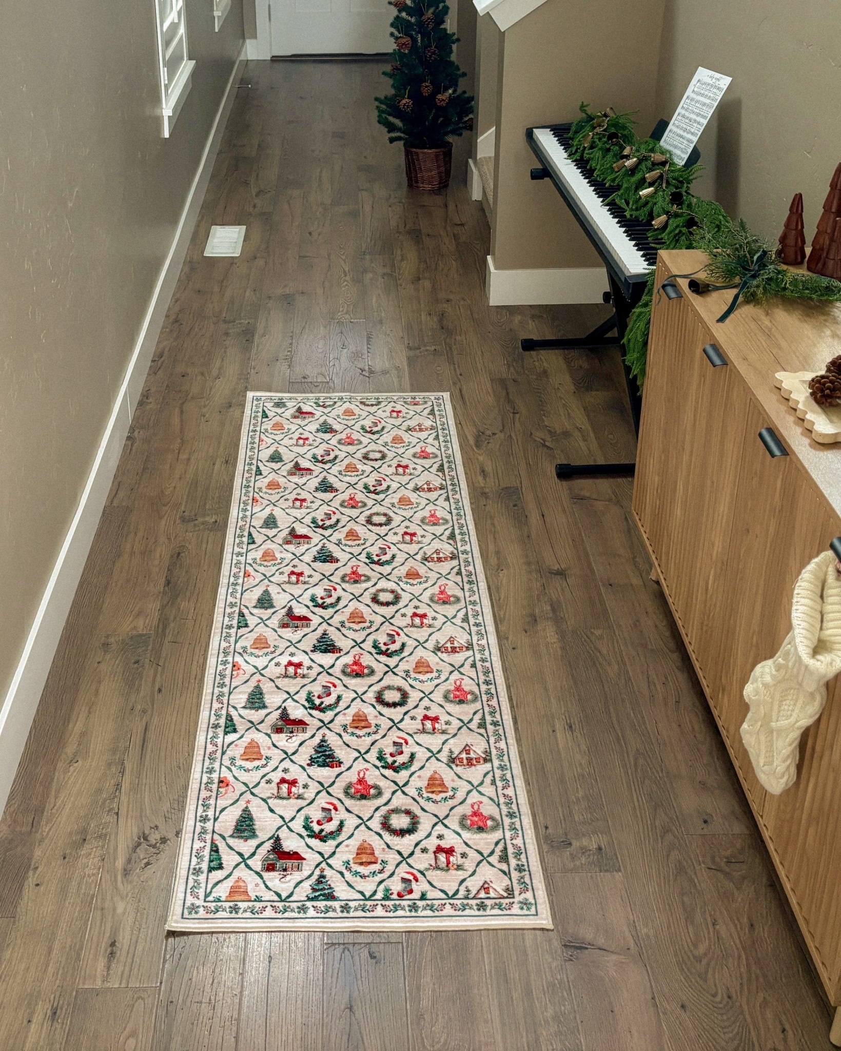 ✨ Add a touch of Festive Holiday Charm to your home 🎄
From cozy cottages to candy canes, this Christmas rug instantly warms up any space! Soft, sturdy, non-slip, and machine washable — it’s the perfect mix of charm and practicality for every corner of your home. 🏠❤️
#HolidayHomeDecor #CozyVibes #ChristmasRug #FestiveSeason #HomeStyle

#LTKSeasonal #LTKHoliday #LTKHome
