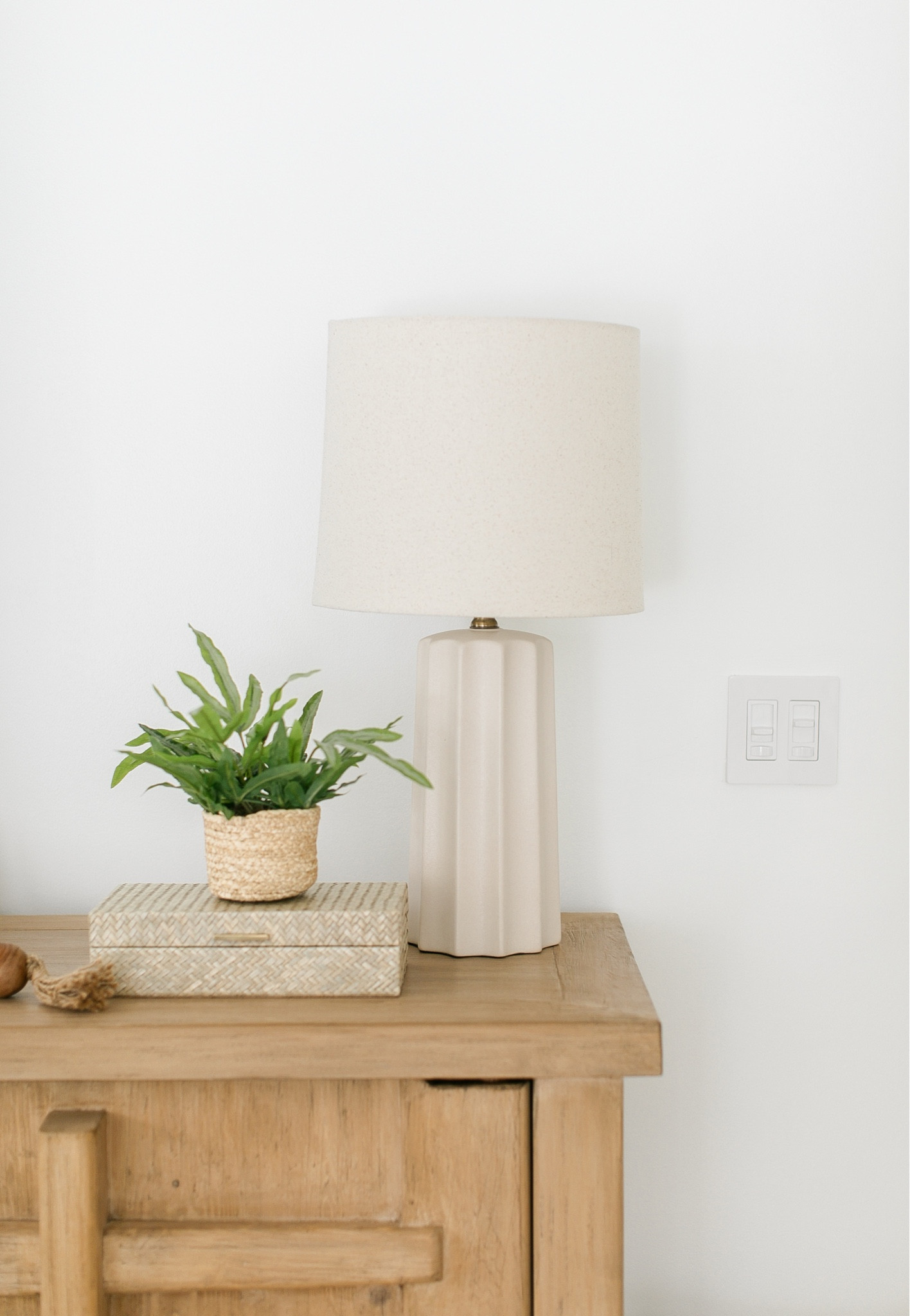 The prettiest modern organic table lamp and it’s under $60! Ceramic and beautiful linen shade!

#LTKGiftGuide #LTKHome #LTKFindsUnder100