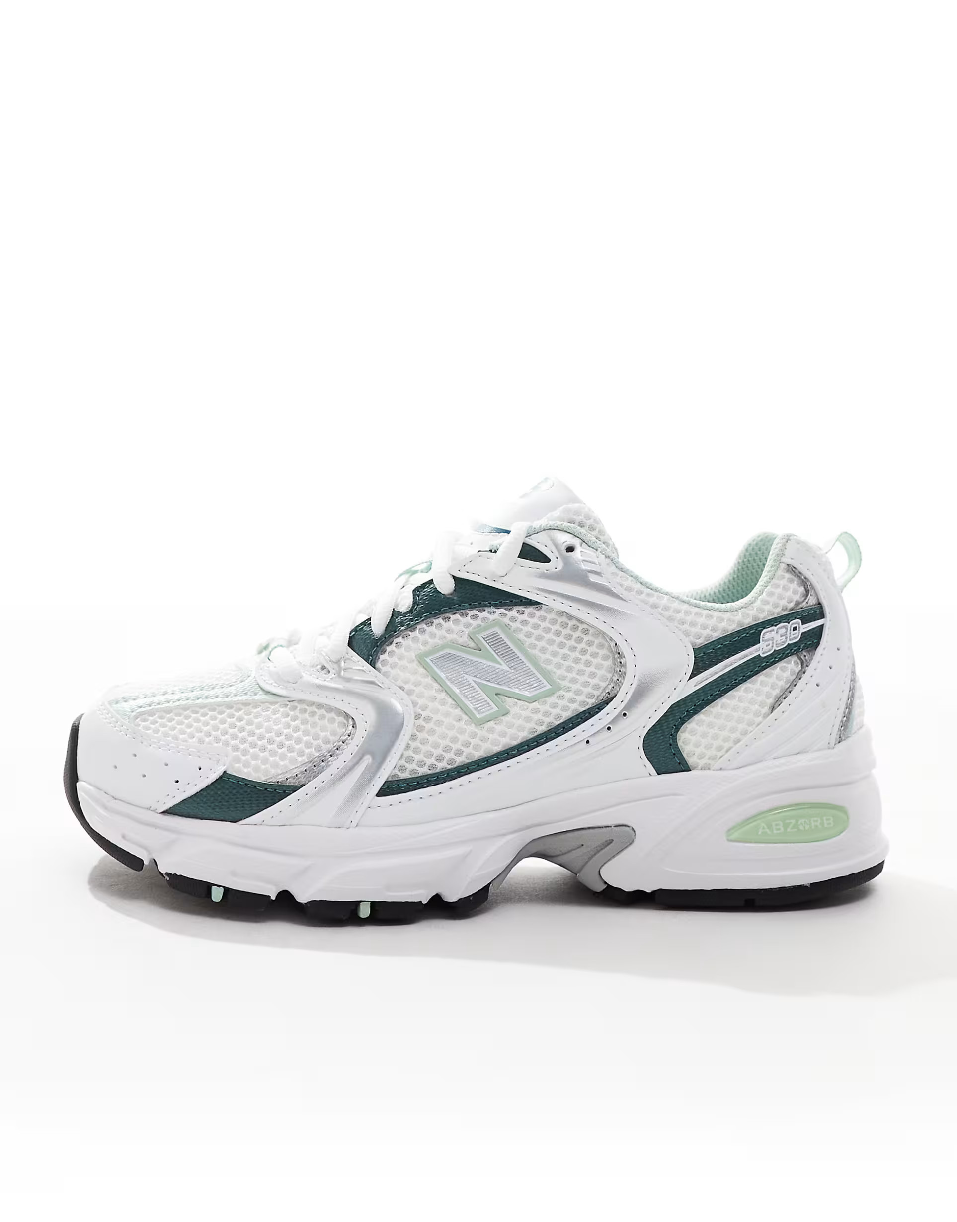New Balance 530 sneakers in white and green | ASOS | ASOS (Global)
