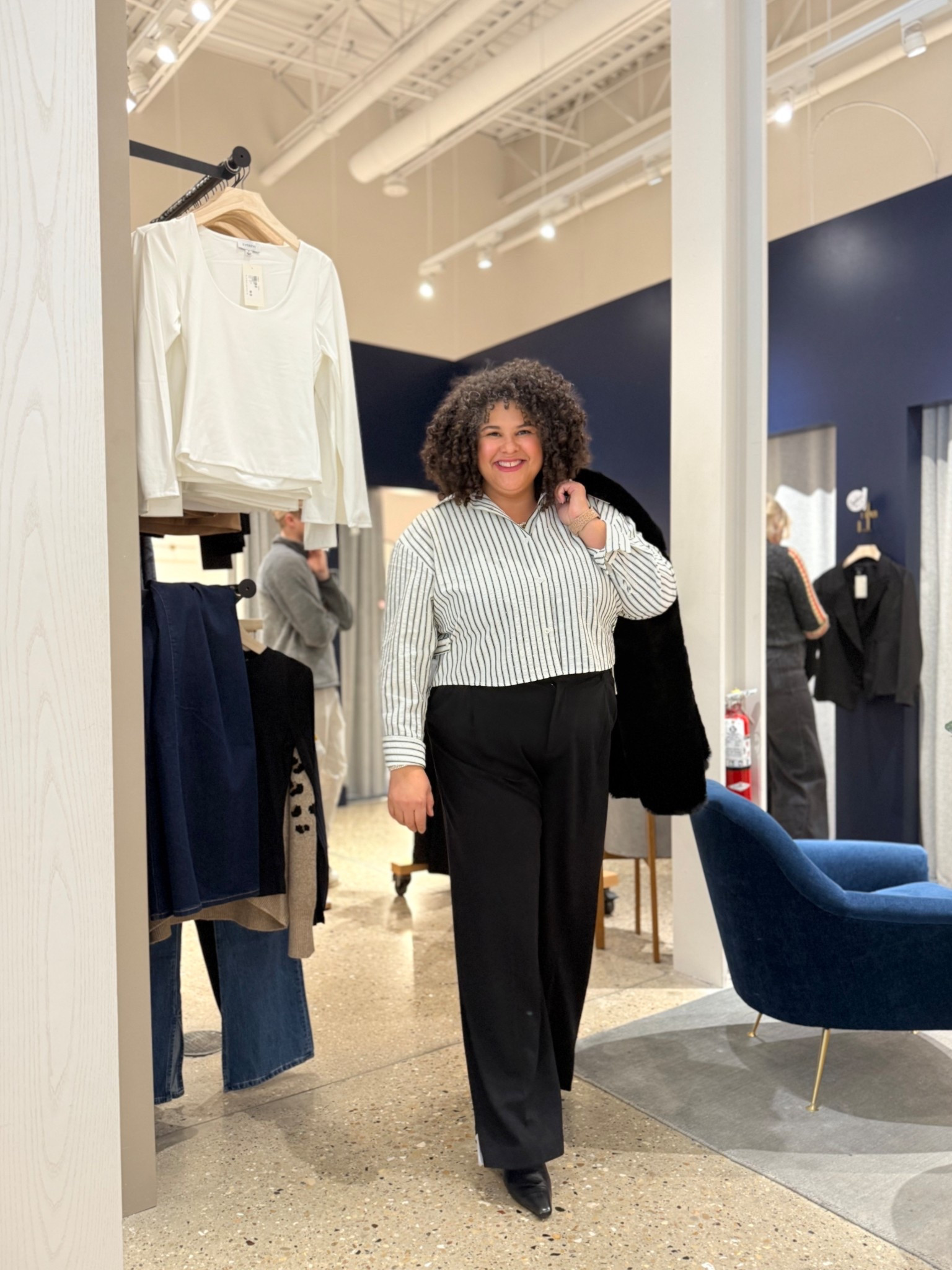 Work holiday party coming up? #everevepartner

This outfit from @evereveofficial is polished and professional yet has a little razzle dazzle with the rhinestones in the cropped button up.

Add a little extra glam with sparkly jewelry and a faux fur and you are good to go from day to night!


#LTKWorkwear #LTKOver40 #LTKHoliday