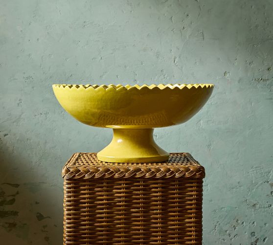 Decorative Scallop Trimmed Pedestal Bowl | GreenRow