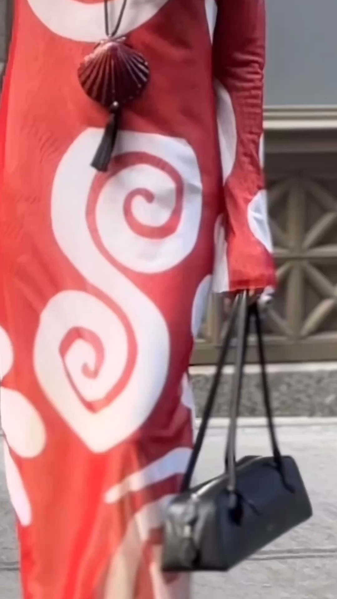 I’ve been wearing the Pillar Necklace on repeat lately. The sort of piece that makes everyday outfits feel intentional and statement looks feel over the top in the best way! 

 

#LTKootd #LTKHoliday #LTKGiftGuide