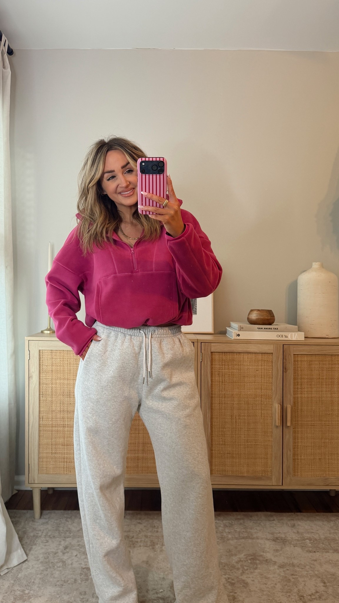 my fav wide leg sweatpants— included in the abercrombie sale!! i’m in a size M long length. size M half zip! 

#LTKootd #LTKSaleAlert