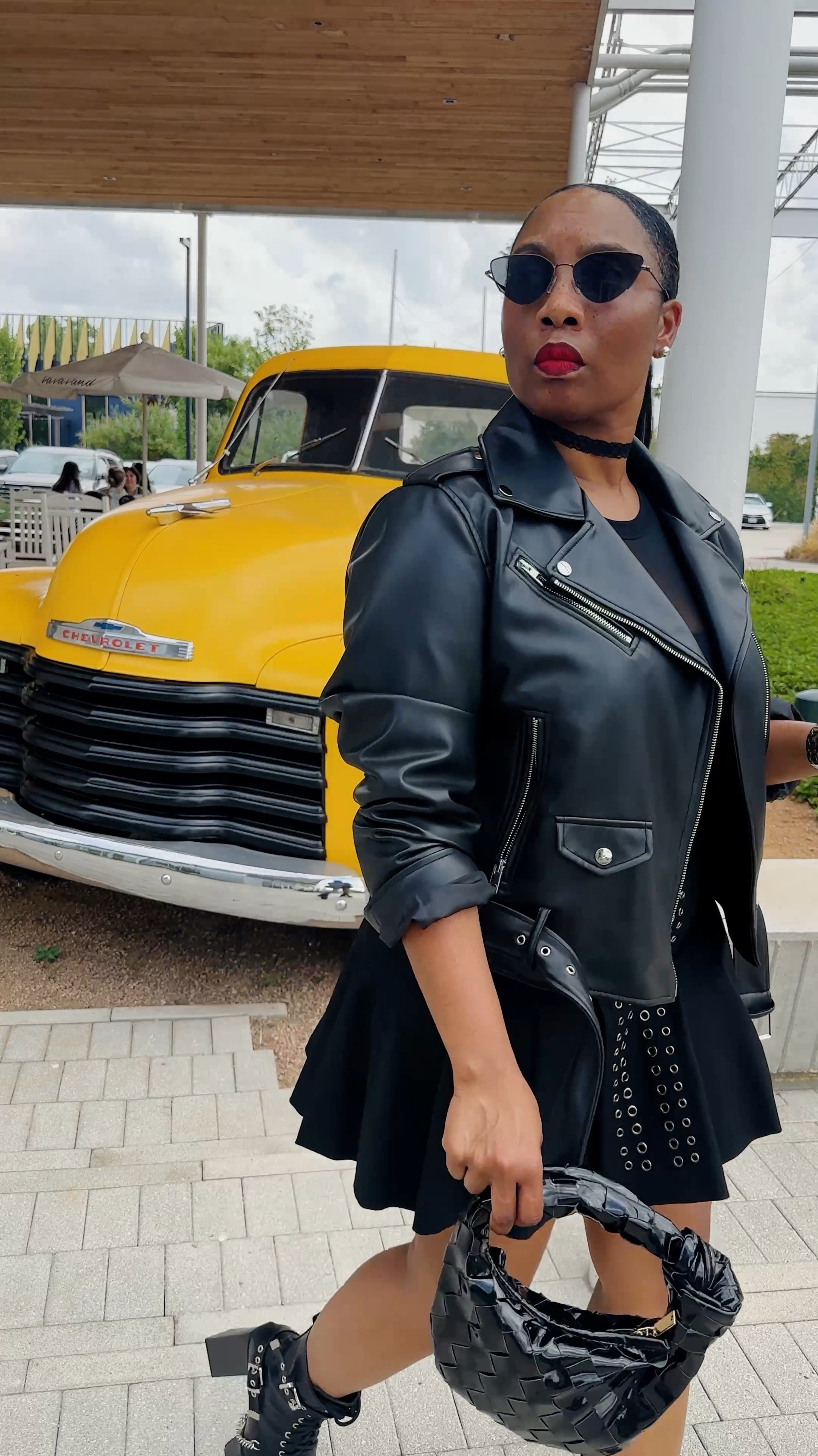 A Fall Fashion Staple that everyone MUST have in their closet is a …

BLACK MOTO JACKET!

Endless outfit possibilities is guaranteed. 

🖤

#fallfashion #motojacket #closetessential #wardobestaple #allblackoutfit

#LTKstyletip #LTKSeasonal #LTKU