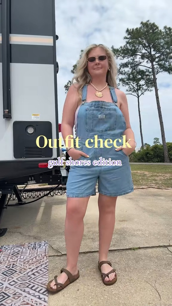 Midsize vacation fit 🐚🦪☀️

#LTKvlog #LTKTravel