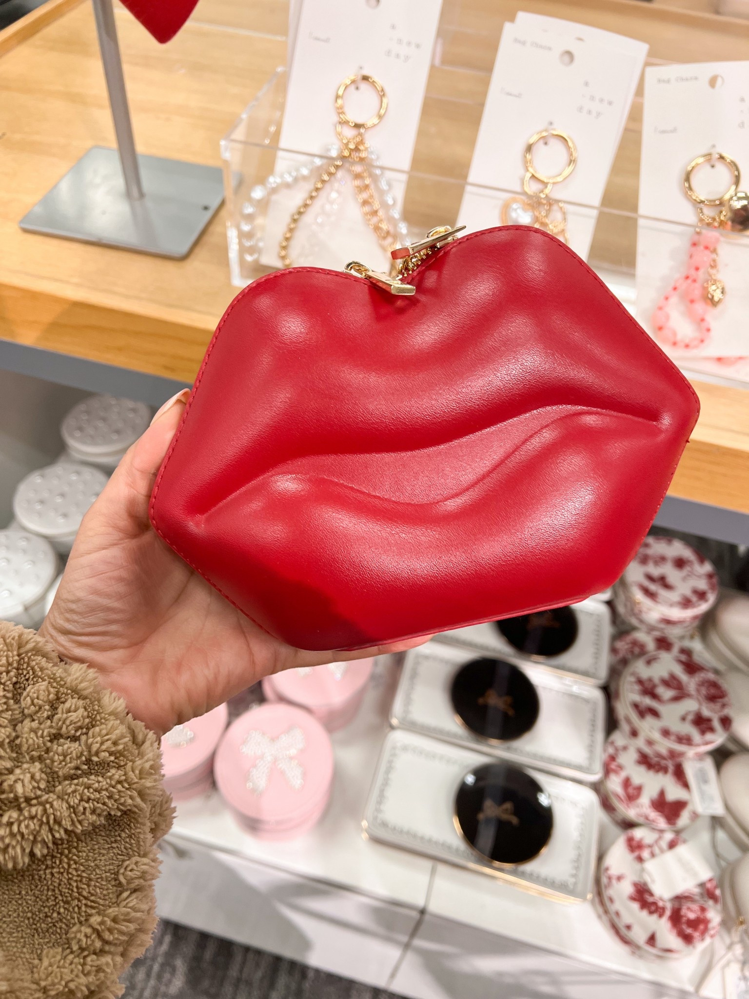 The cutest bags from Target! 

Target finds, Target style, Valentine’s Day 

#LTKHome #LTKFindsUnder50