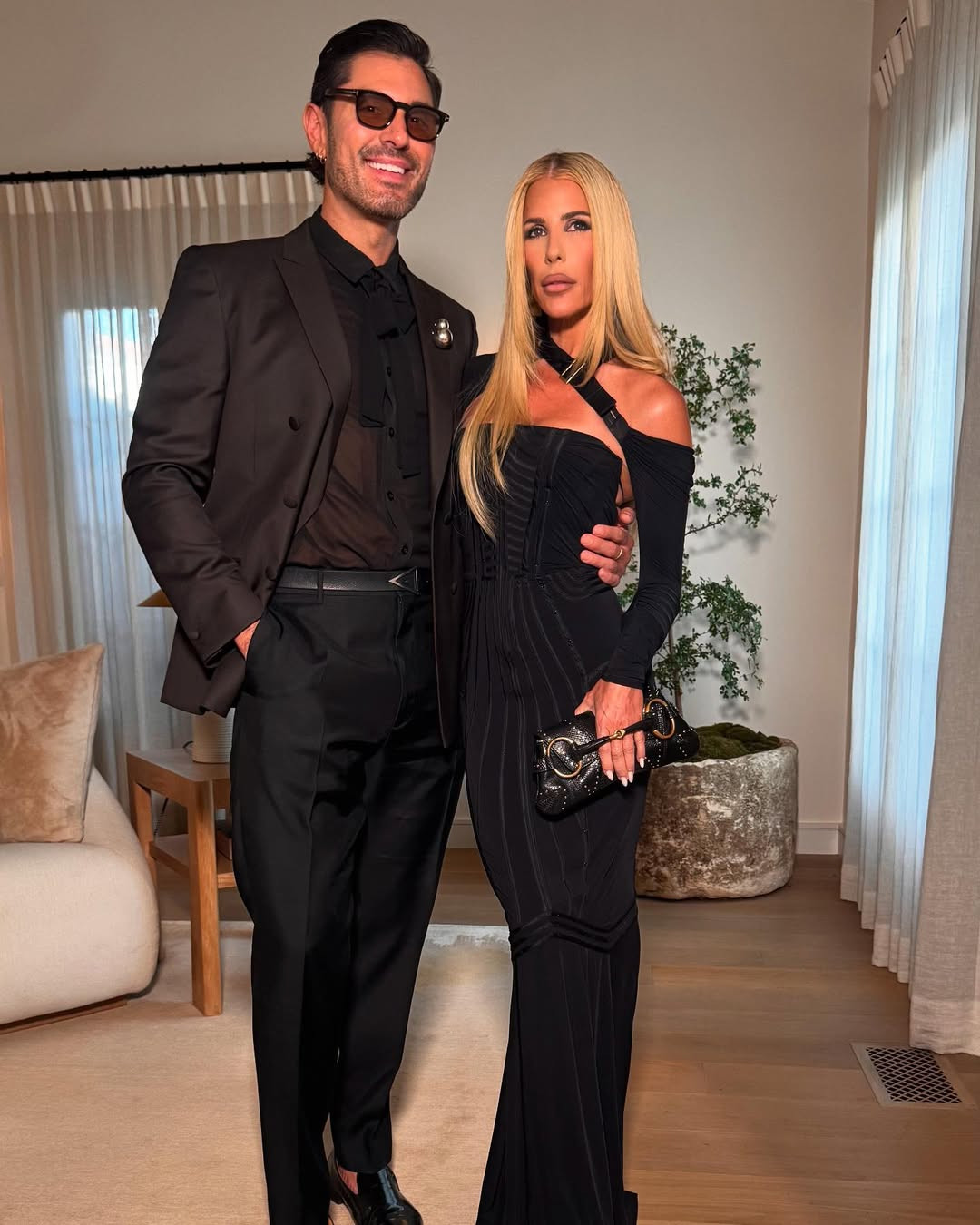 What I wore to the Women’s Cancer Research Fund event (@wcrfcure) ✨ Sharing similar black dress options similar to this vintage dress! 

 #LTKParties #LTKStyleTip
