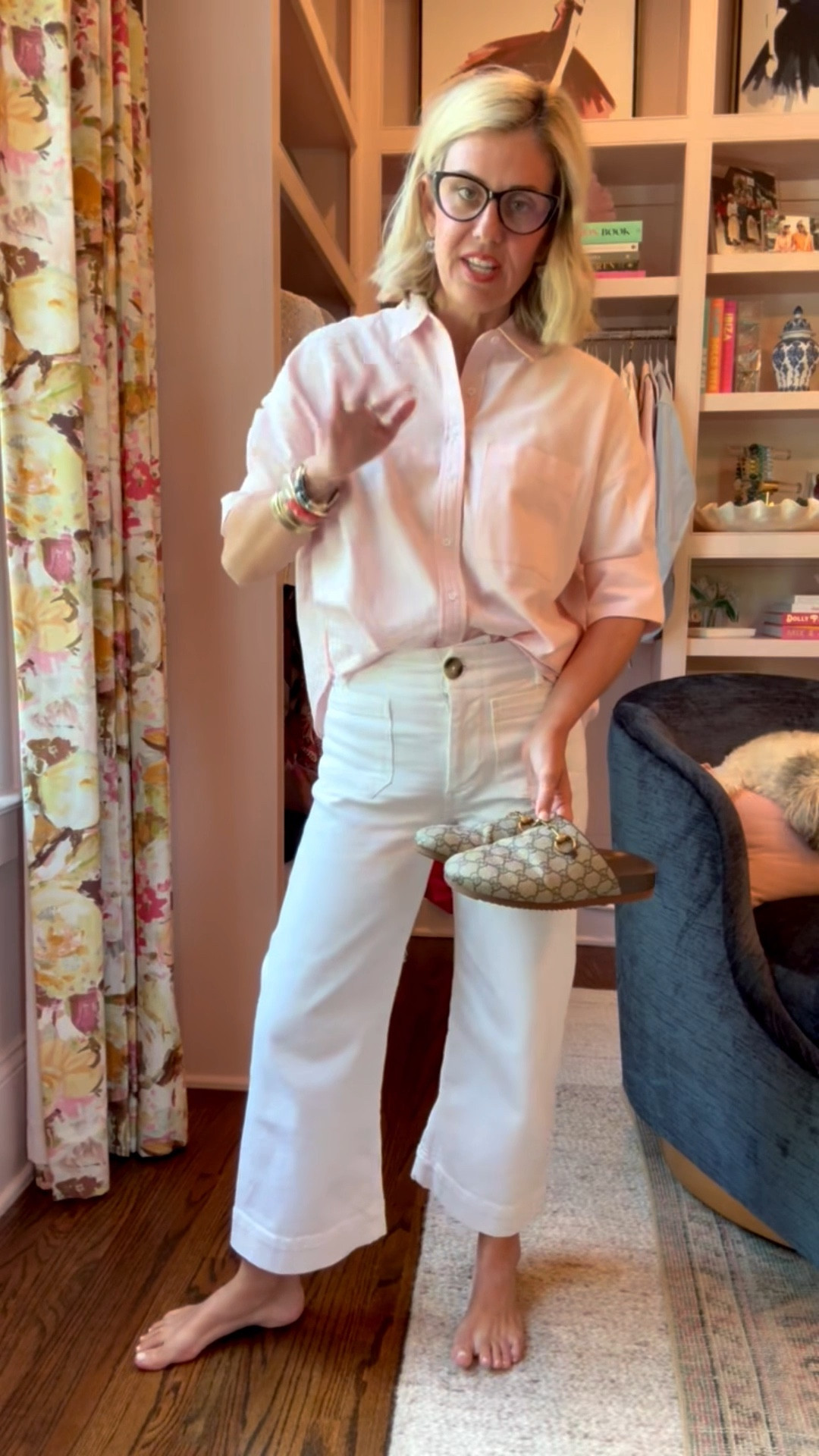 OOTD….the best shirt in my closet and best seller month after month, the Mabel! Paired with my Colette’s and fav slides. 
*use Catherine20 at A+B

#LTKootd #LTKmomlife #LTKdayinmylife