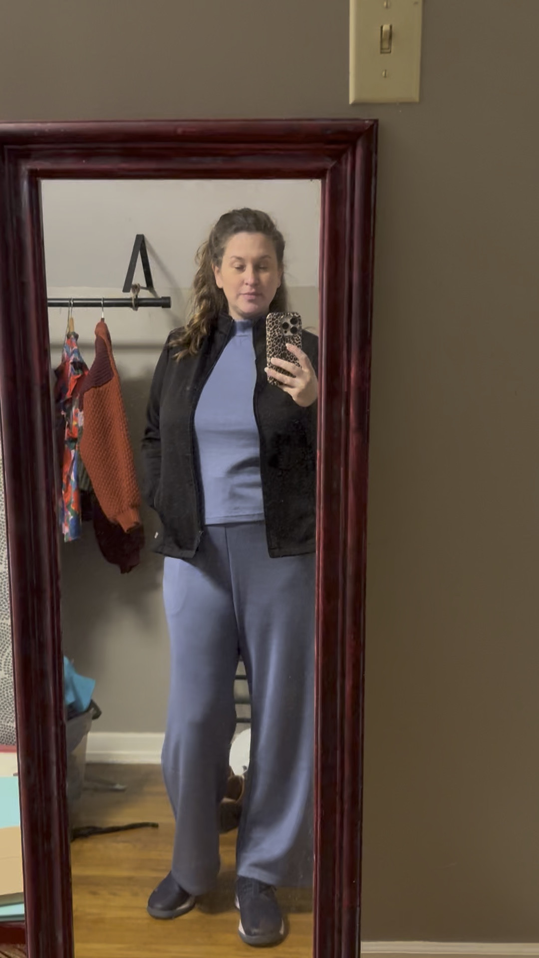 This lounge set is so comfortable I want it in every color! 
Lounge set: L, jacket: M ( if I want to wear it zipped up, I wear a large)

#scrubs #medcourture #amazonfashion  

#LTKFindsUnder50 #LTKOver40