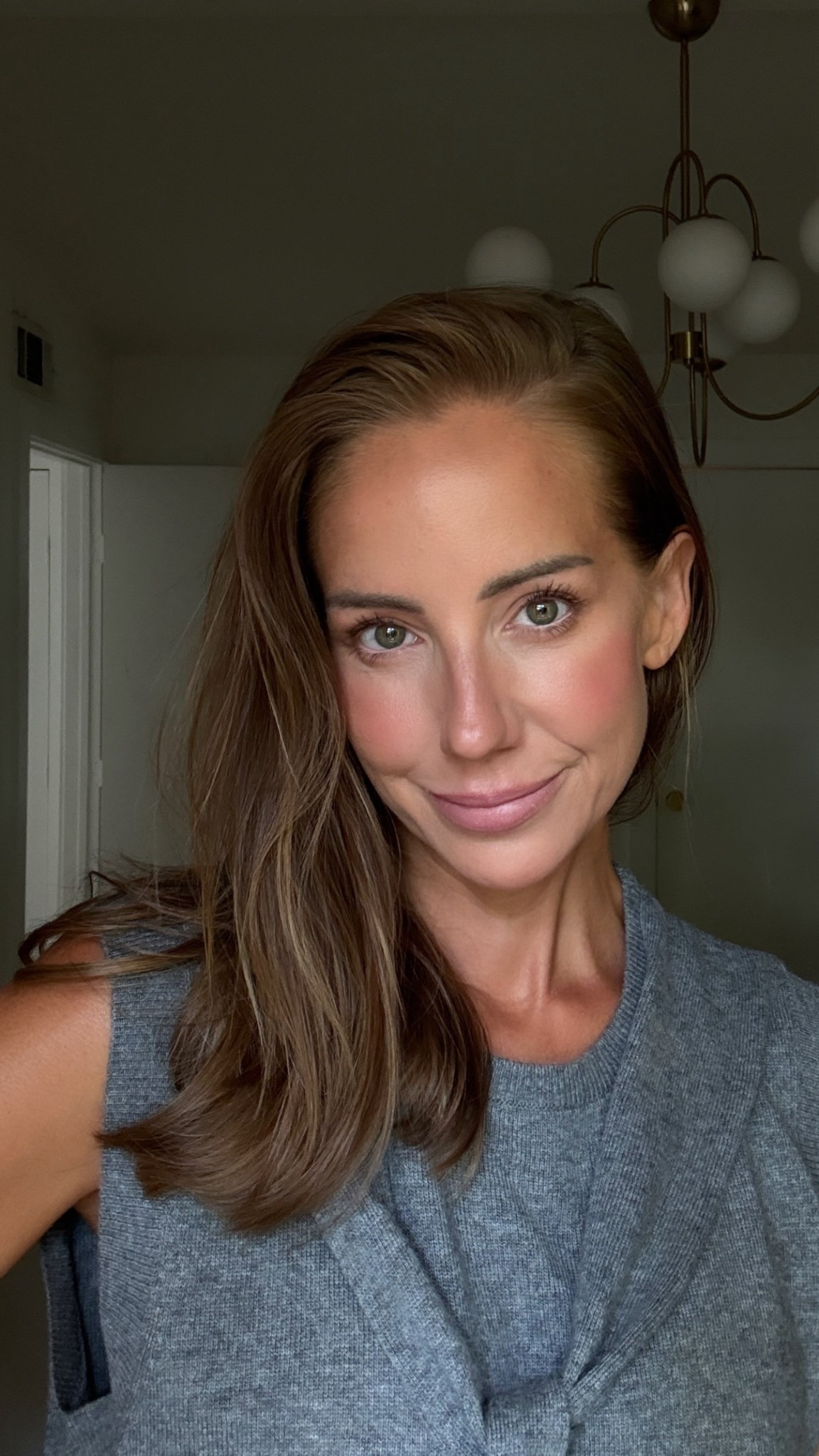 everything i use when i wear makeup  + my favorite shampoo / conditioner for fine hair 