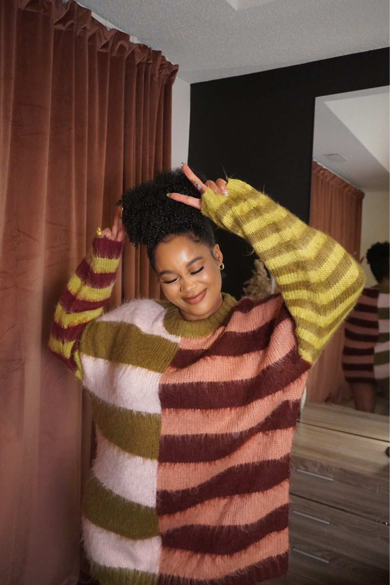 Still so obsessed with this sweater! Perfect for the season 

#LTKSeasonal #LTKmidsize